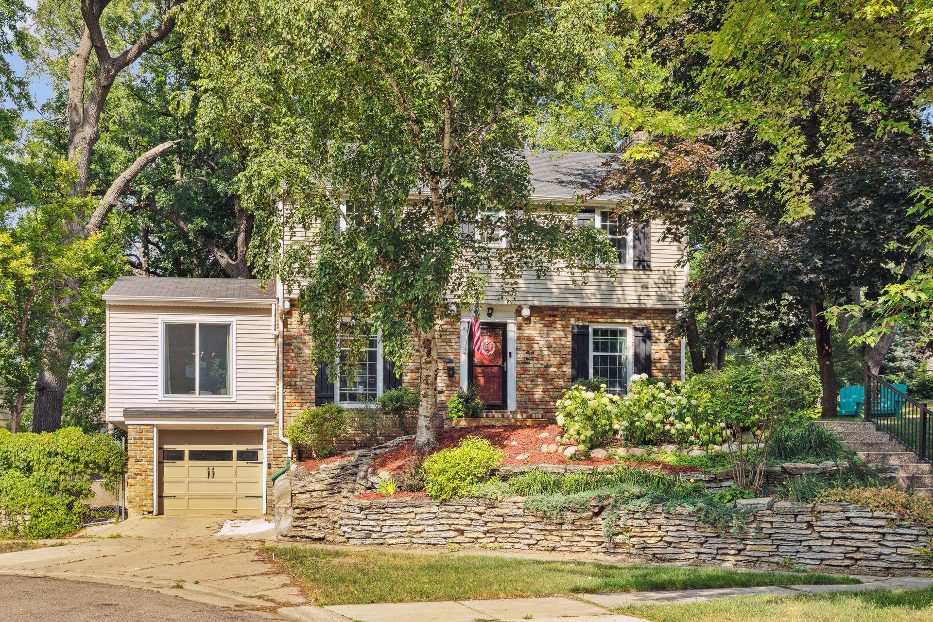 View of Residential at 1995 Norfolk Avenue, Saint Paul MN 55116, Saint Paul (43 of 43) - Mike Wilen | Minnesota Team Real Estate