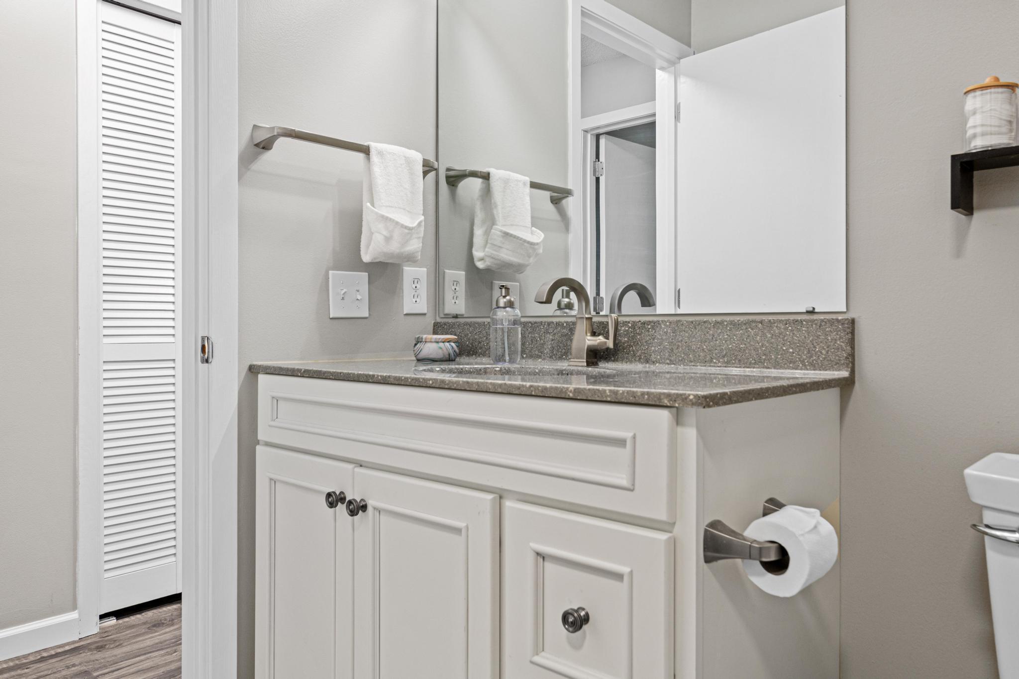 View of Residential at 8013 Xerxes Avenue #B103, Bloomington MN 55431, Bloomington (16 of 27) - Mike Wilen | Minnesota Team Real Estate