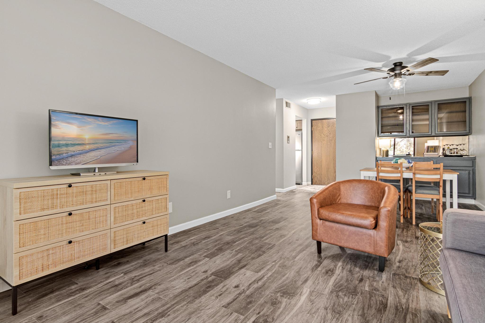 View of Residential at 8013 Xerxes Avenue #B103, Bloomington MN 55431, Bloomington (5 of 27) - Mike Wilen | Minnesota Team Real Estate