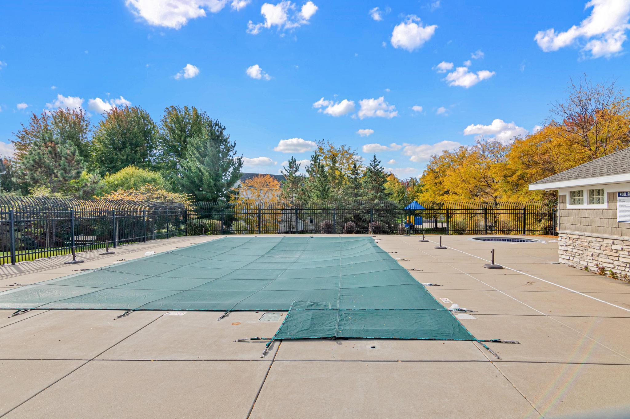 View of Residential at 629 Sutherland Drive, Woodbury MN 55129, Woodbury (35 of 35) - Mike Wilen | Minnesota Team Real Estate