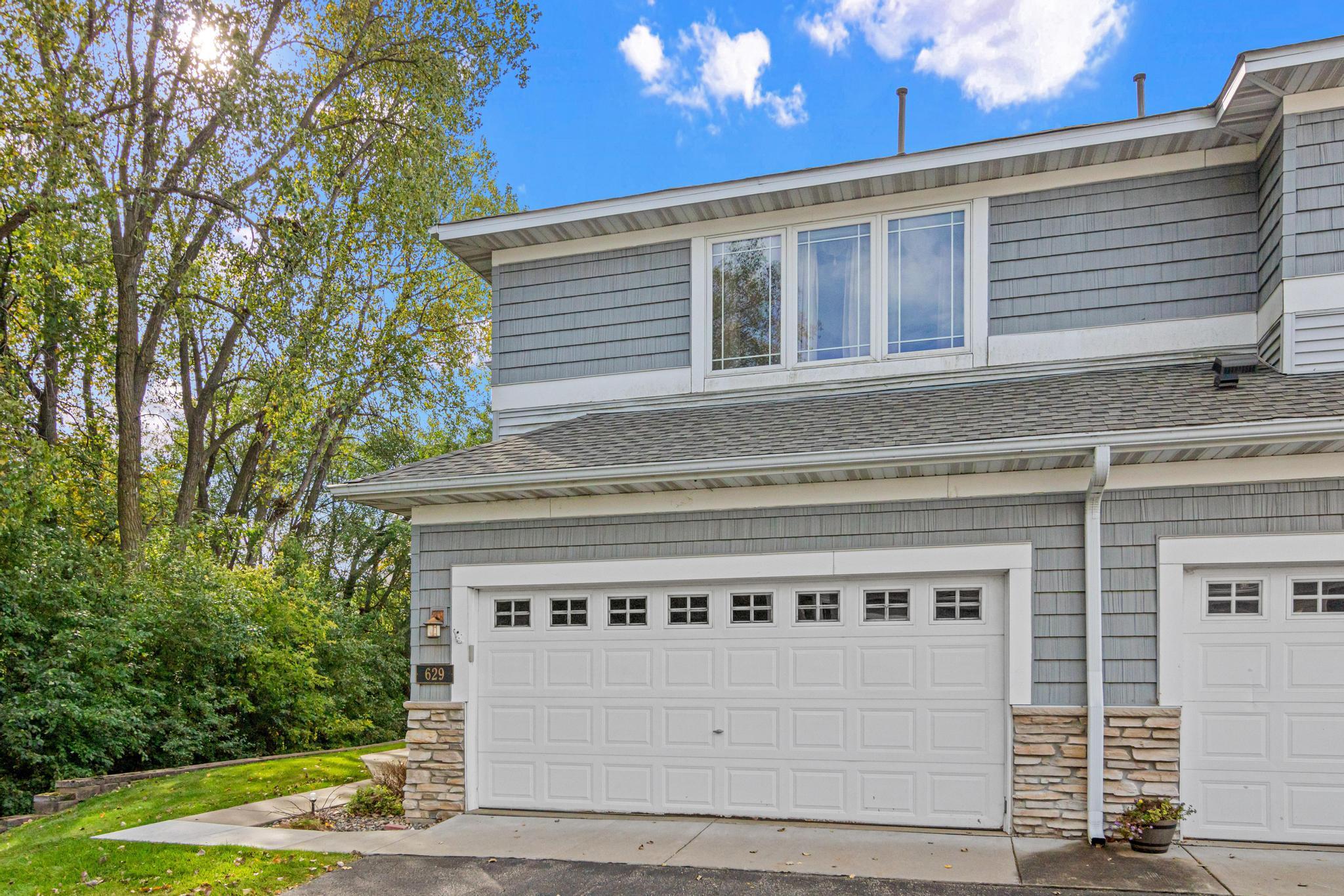 View of Residential at 629 Sutherland Drive, Woodbury MN 55129, Woodbury (34 of 35) - Mike Wilen | Minnesota Team Real Estate