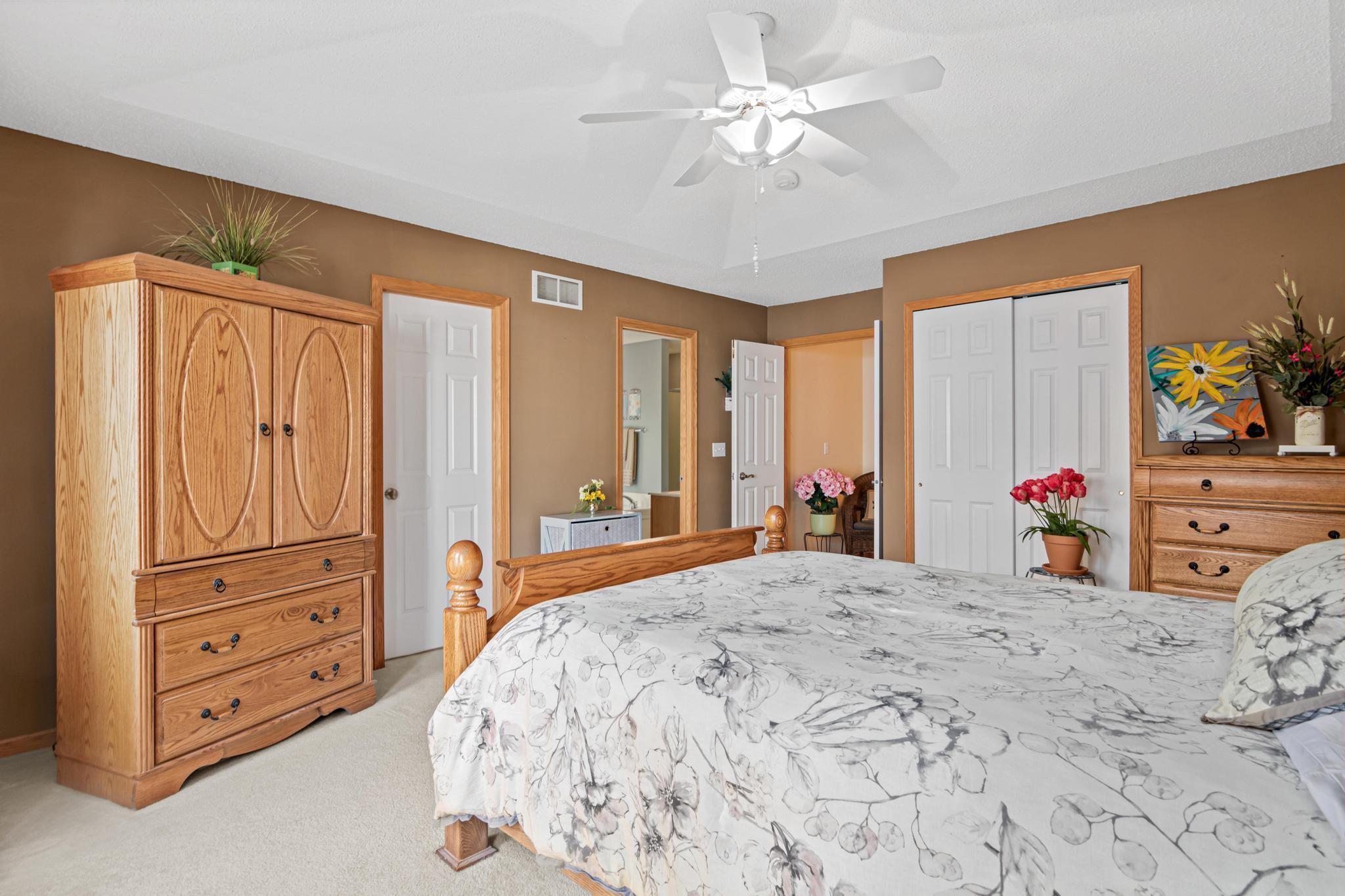 View of Residential at 629 Sutherland Drive, Woodbury MN 55129, Woodbury (23 of 35) - Mike Wilen | Minnesota Team Real Estate