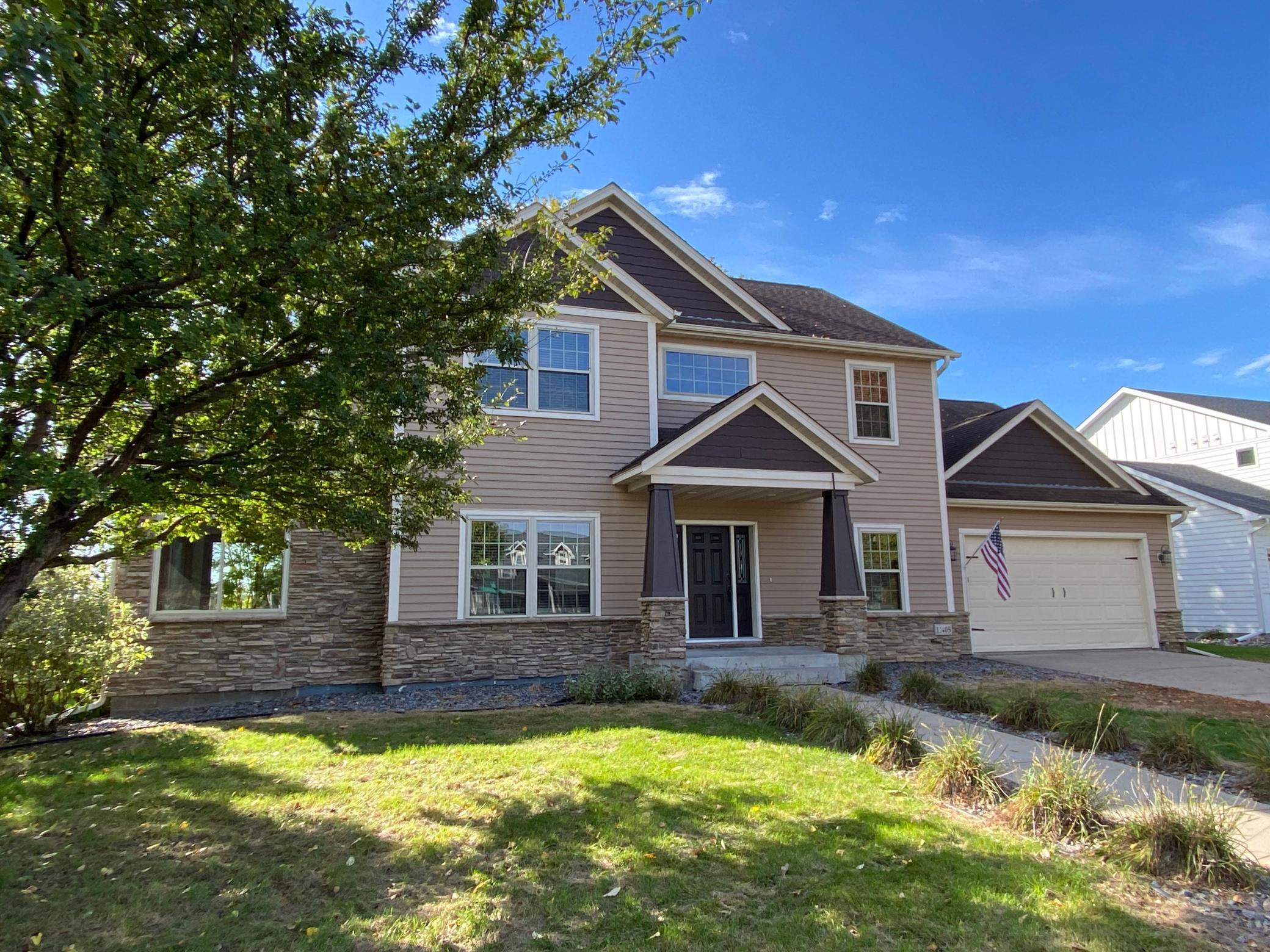 View of Single Family at 11405 Laketowne Drive, Albertville - Mike Wilen | Minnesota Team Real Estate