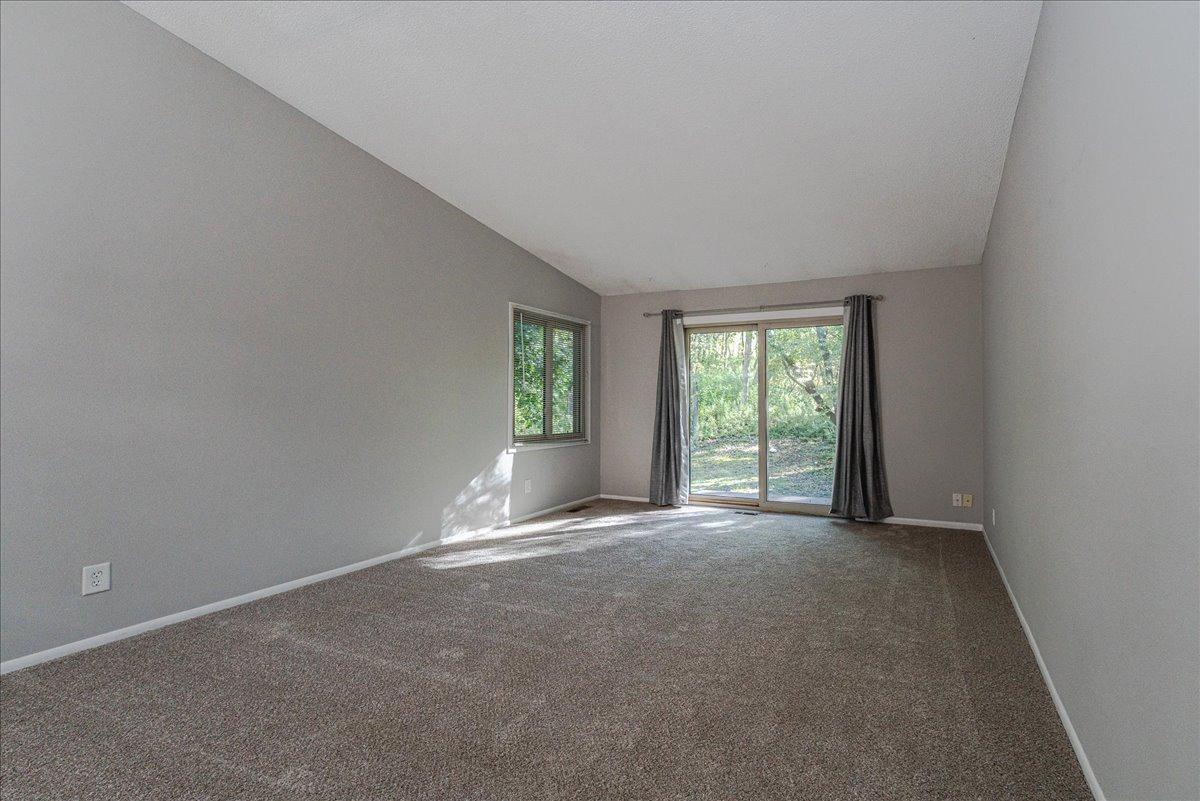 View of Residential at 299 River Woods Lane, Burnsville MN 55337, Burnsville (9 of 60) - Mike Wilen | Minnesota Team Real Estate