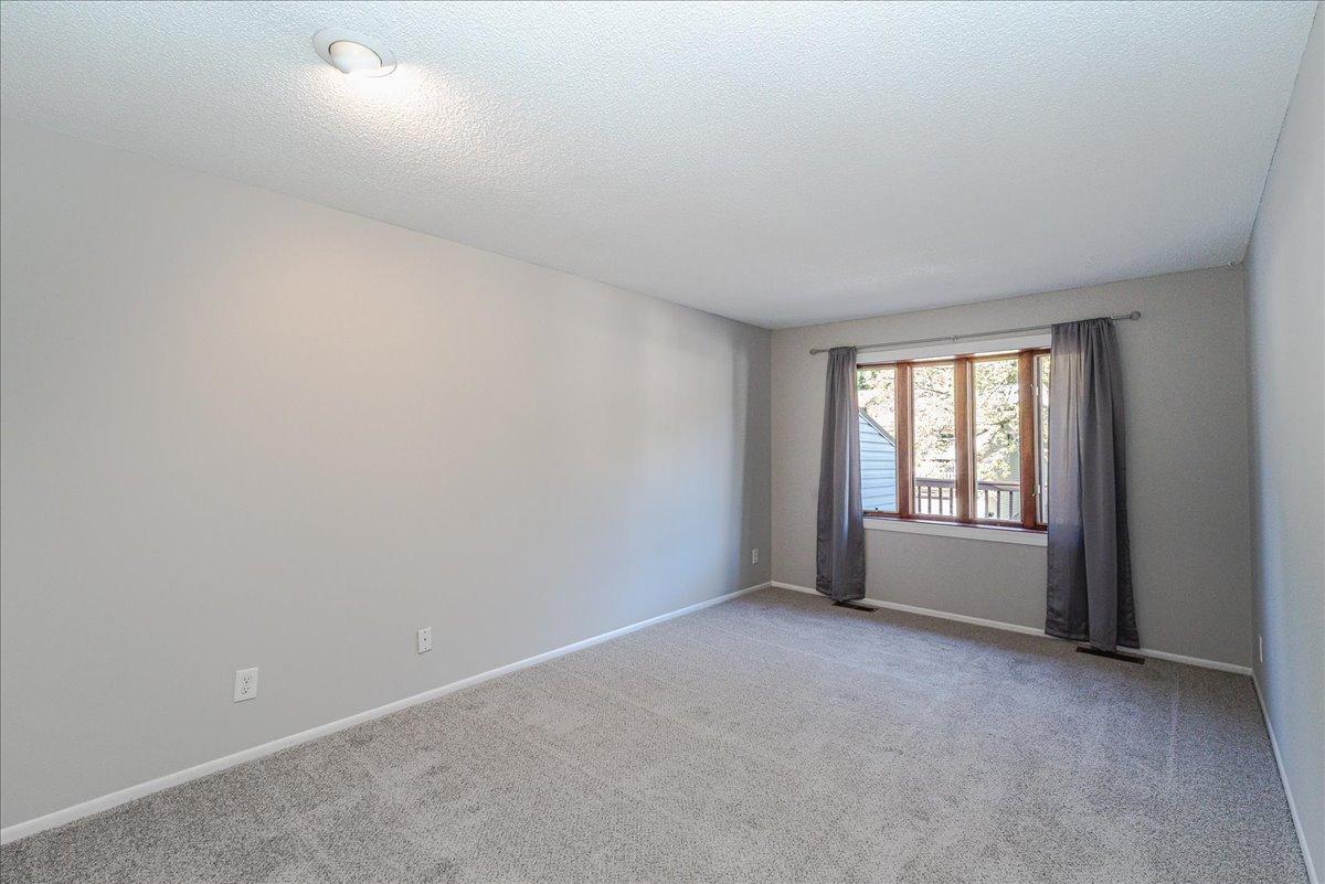 View of Residential at 299 River Woods Lane, Burnsville MN 55337, Burnsville (28 of 60) - Mike Wilen | Minnesota Team Real Estate