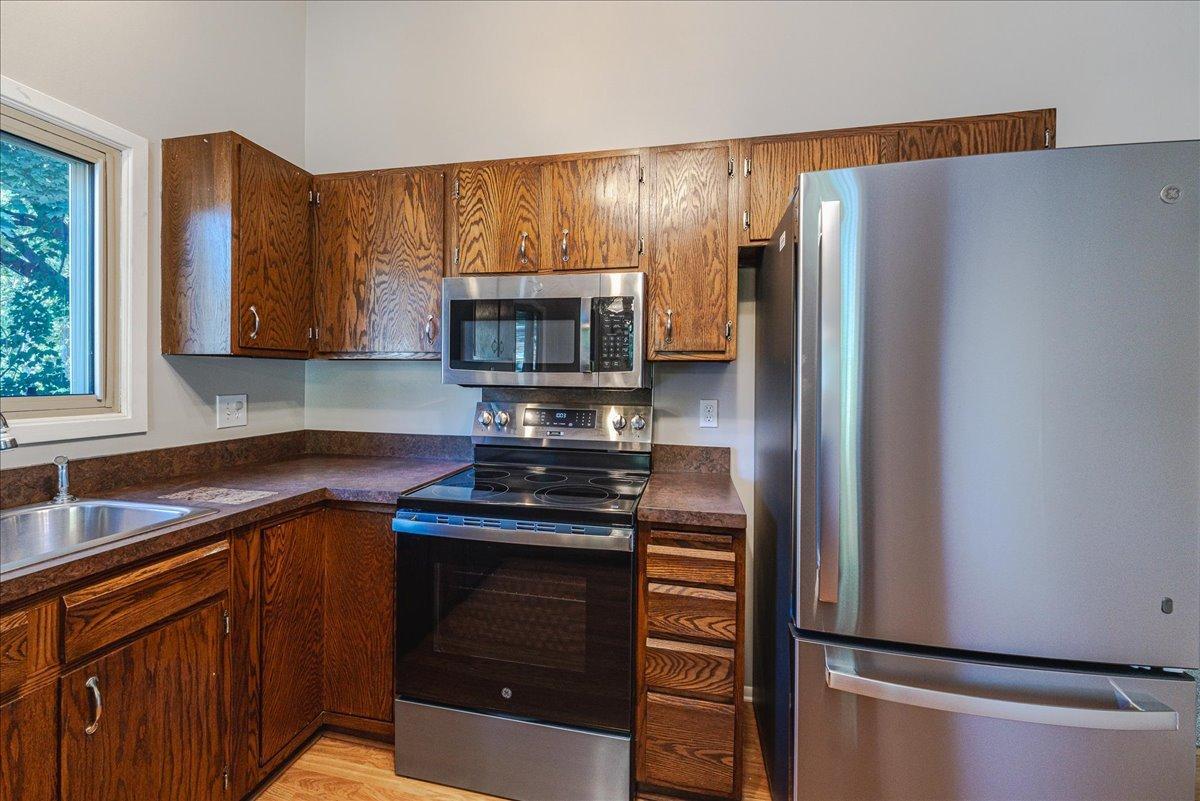View of Residential at 299 River Woods Lane, Burnsville MN 55337, Burnsville (22 of 60) - Mike Wilen | Minnesota Team Real Estate