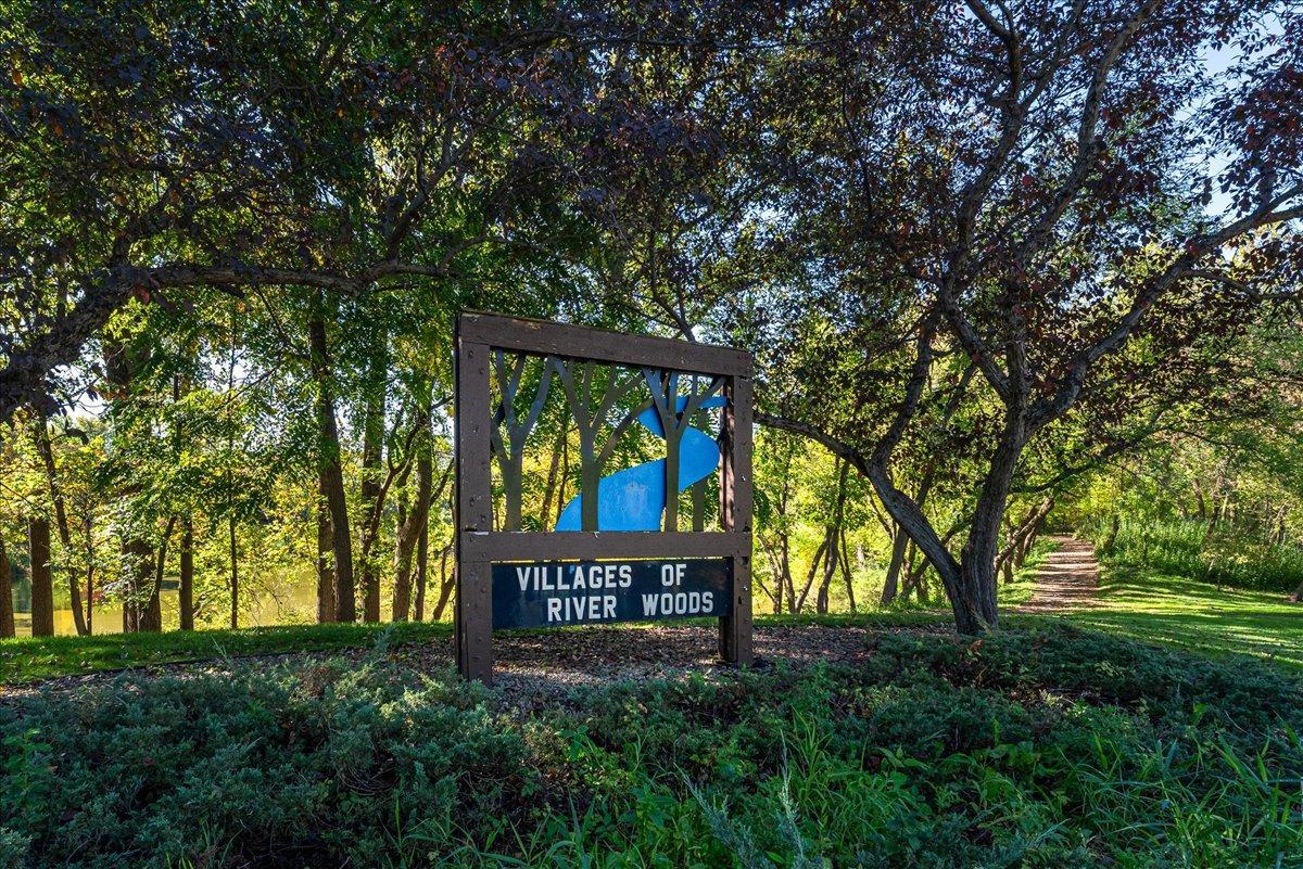 View of Residential at 299 River Woods Lane, Burnsville MN 55337, Burnsville (57 of 60) - Mike Wilen | Minnesota Team Real Estate