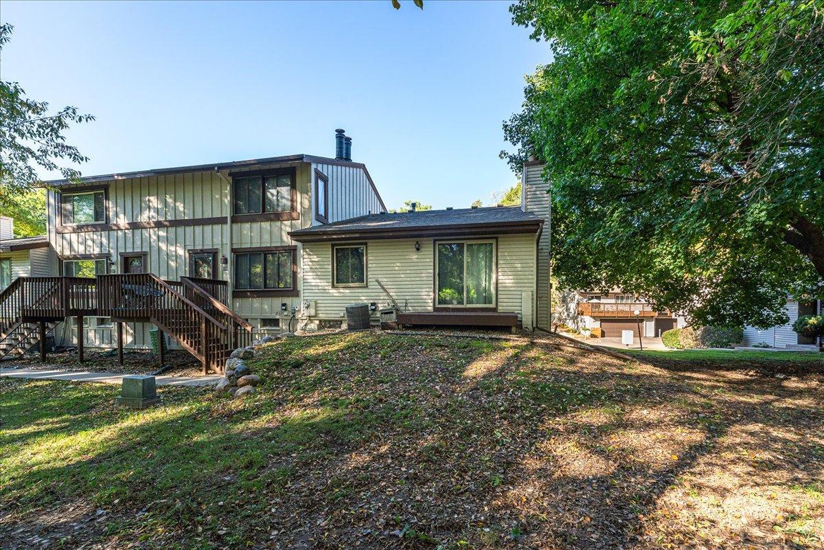View of Residential at 299 River Woods Lane, Burnsville MN 55337, Burnsville (54 of 60) - Mike Wilen | Minnesota Team Real Estate