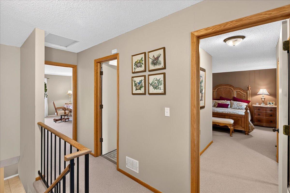 View of Residential at 5424 Sanibel Drive, Minnetonka MN 55343, Minnetonka (21 of 41) - Mike Wilen | Minnesota Team Real Estate