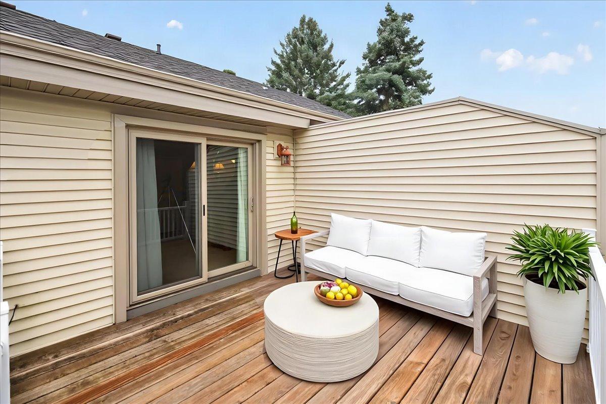 View of Residential at 5424 Sanibel Drive, Minnetonka MN 55343, Minnetonka (36 of 41) - Mike Wilen | Minnesota Team Real Estate