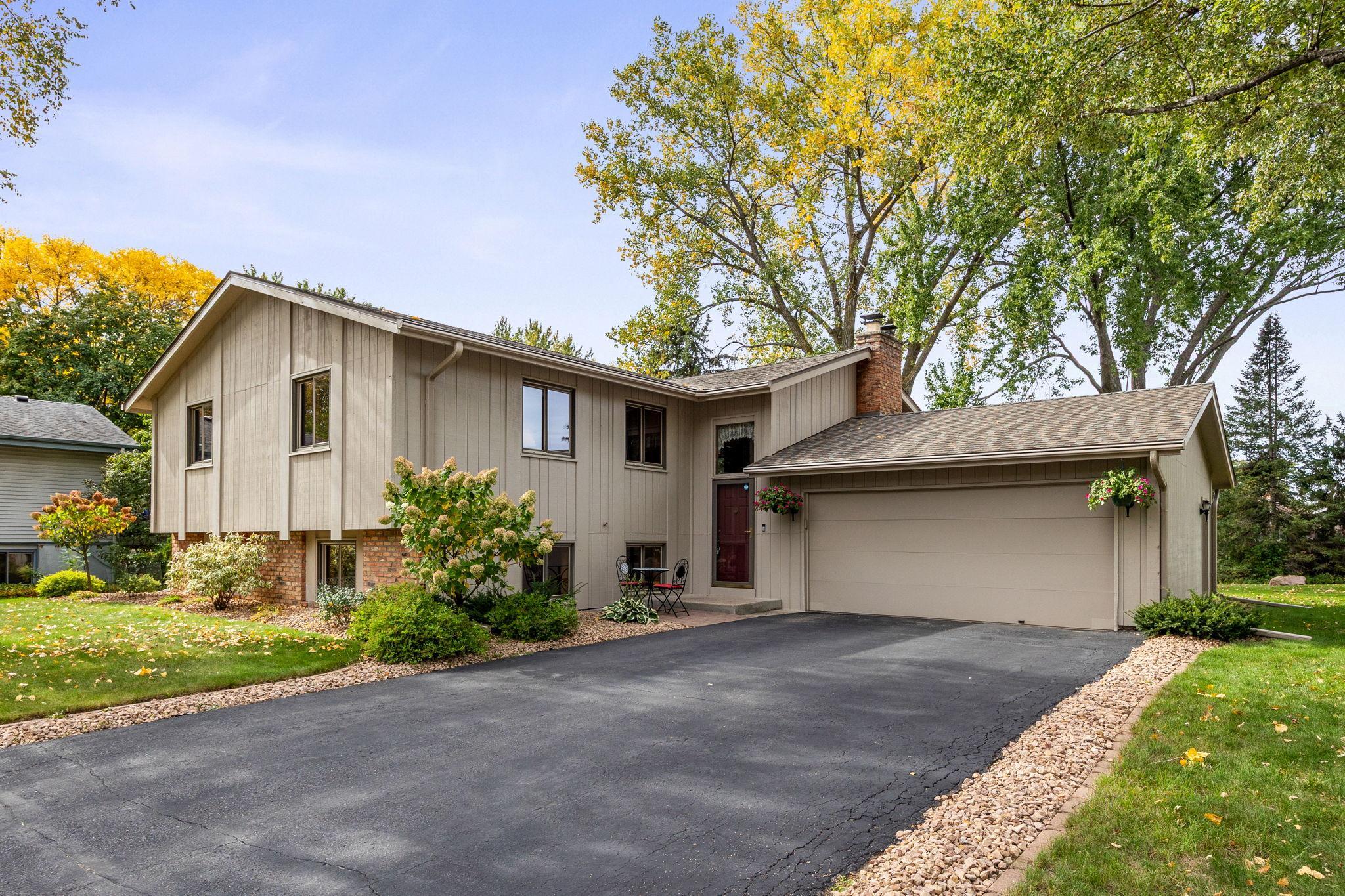 View of Residential at 6805 Evergreen Lane, Maple Grove MN 55369, Maple Grove (2 of 24) - Mike Wilen | Minnesota Team Real Estate