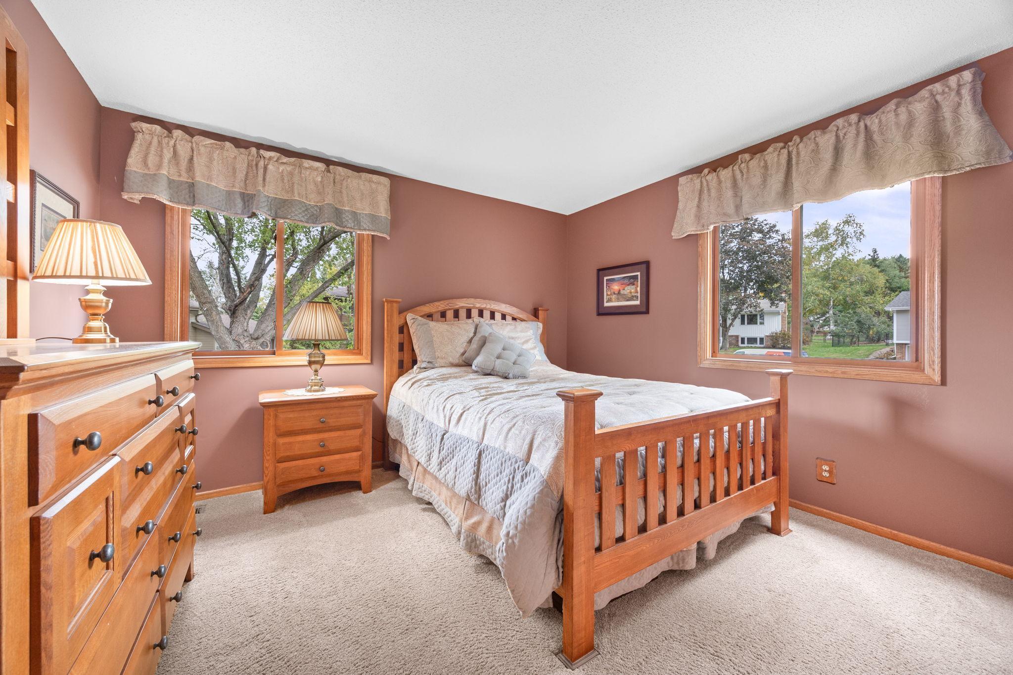 View of Residential at 6805 Evergreen Lane, Maple Grove MN 55369, Maple Grove (10 of 24) - Mike Wilen | Minnesota Team Real Estate