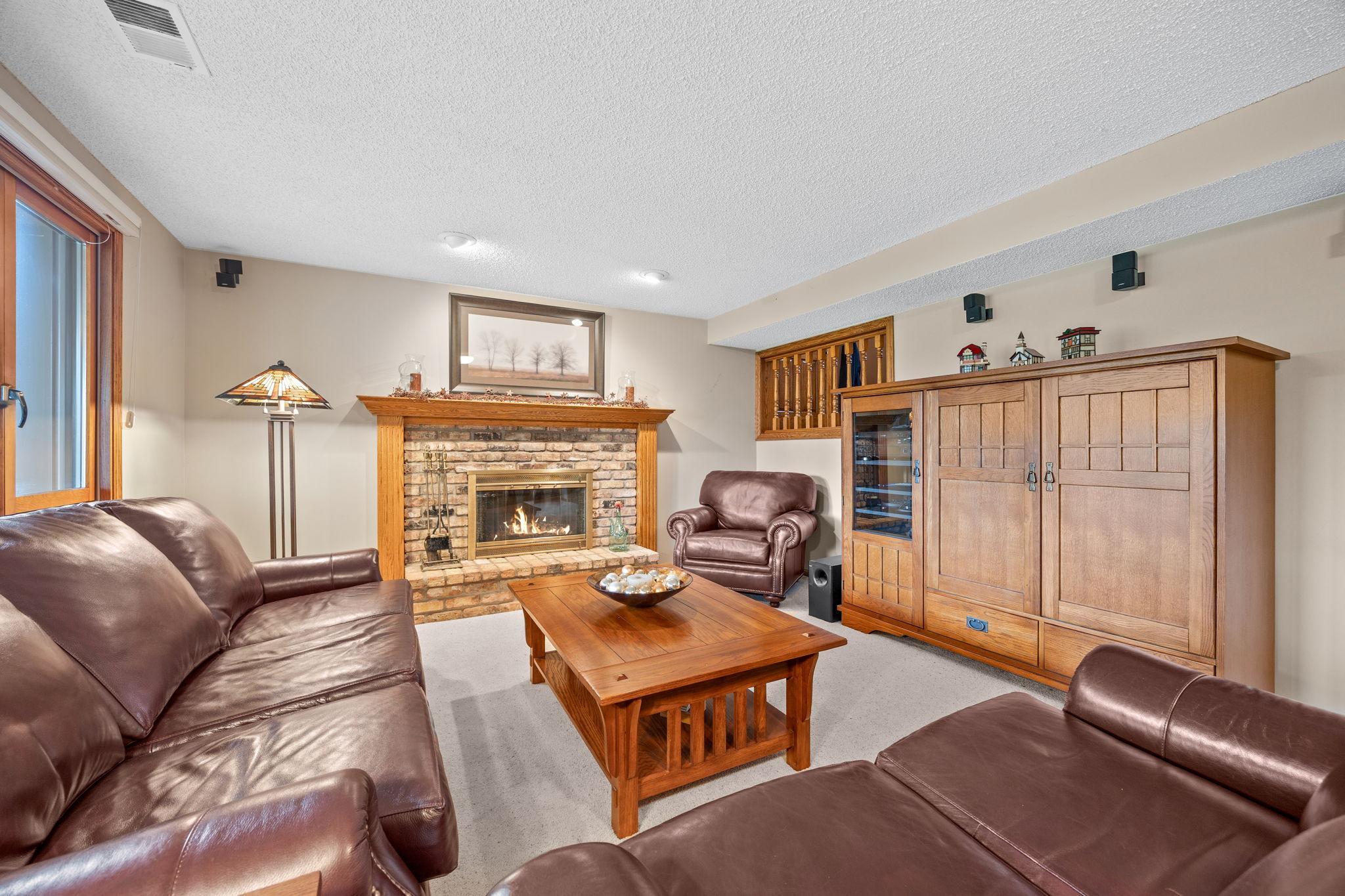 View of Residential at 6805 Evergreen Lane, Maple Grove MN 55369, Maple Grove (18 of 24) - Mike Wilen | Minnesota Team Real Estate