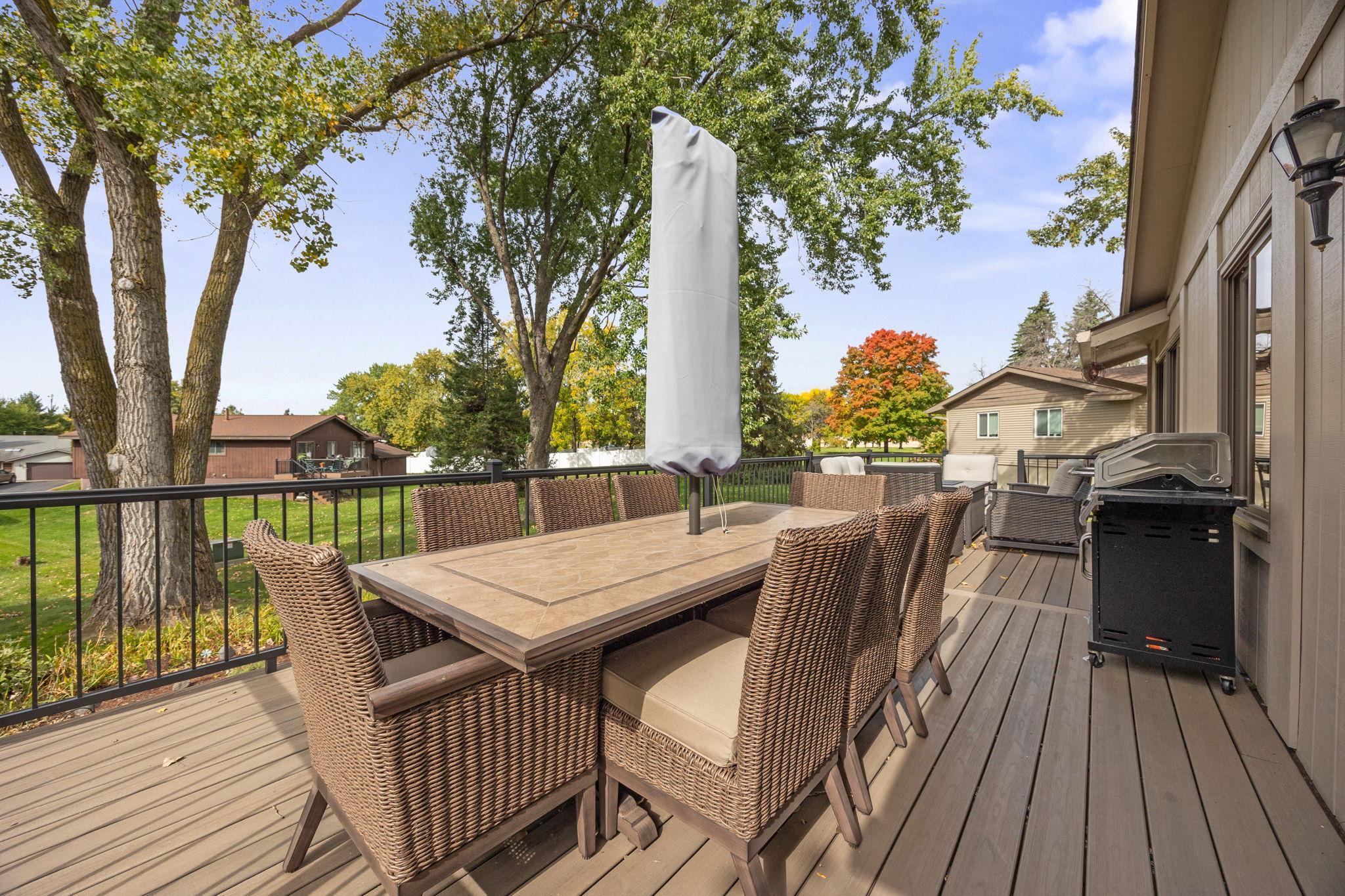 View of Residential at 6805 Evergreen Lane, Maple Grove MN 55369, Maple Grove (8 of 24) - Mike Wilen | Minnesota Team Real Estate