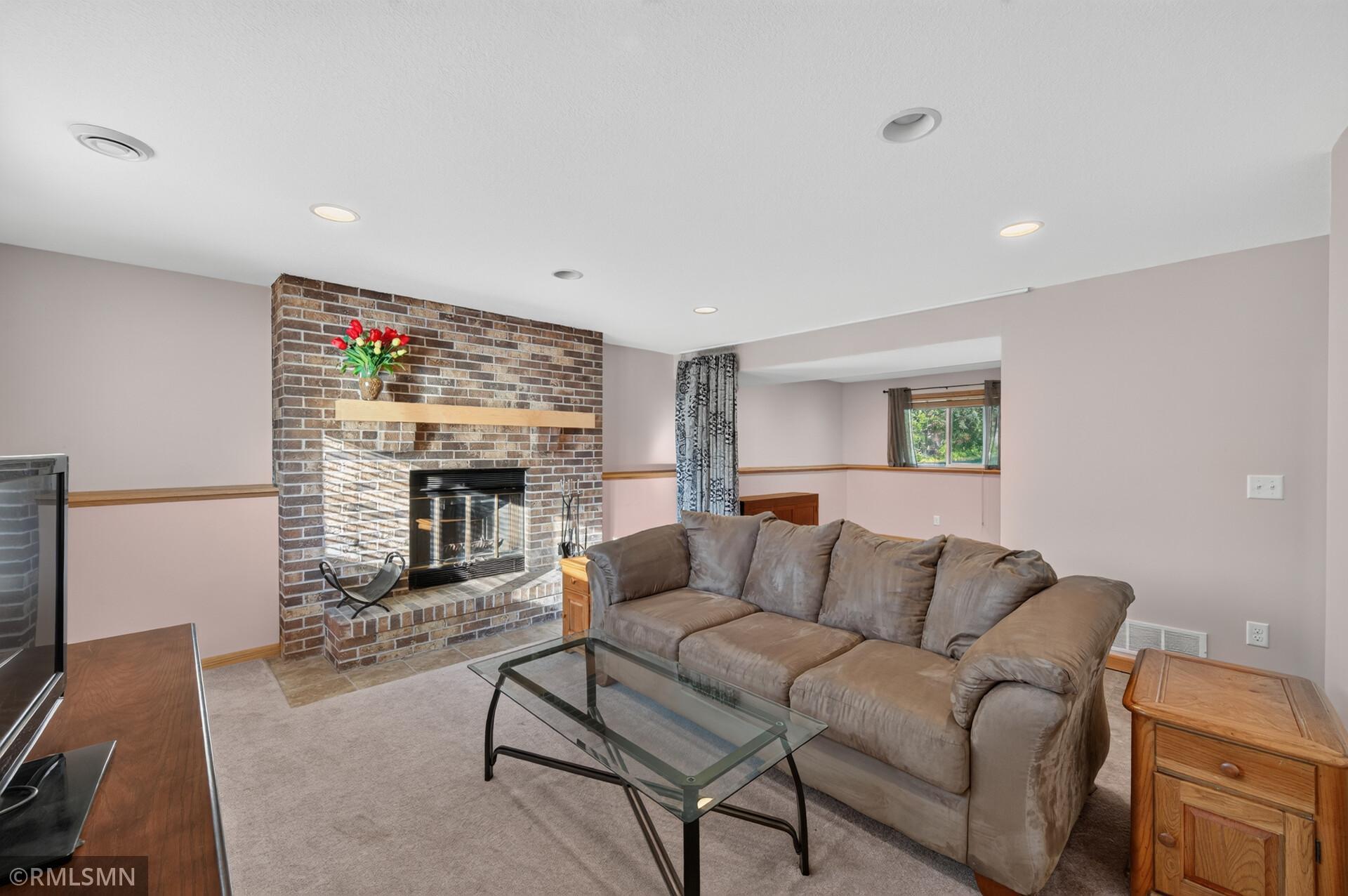 View of Residential at 4292 Heritage Drive, Vadnais Heights MN 55127, Vadnais Heights (28 of 36) - Mike Wilen | Minnesota Team Real Estate