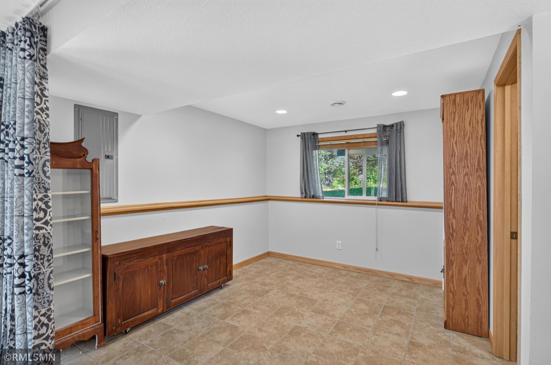 View of Residential at 4292 Heritage Drive, Vadnais Heights MN 55127, Vadnais Heights (26 of 36) - Mike Wilen | Minnesota Team Real Estate
