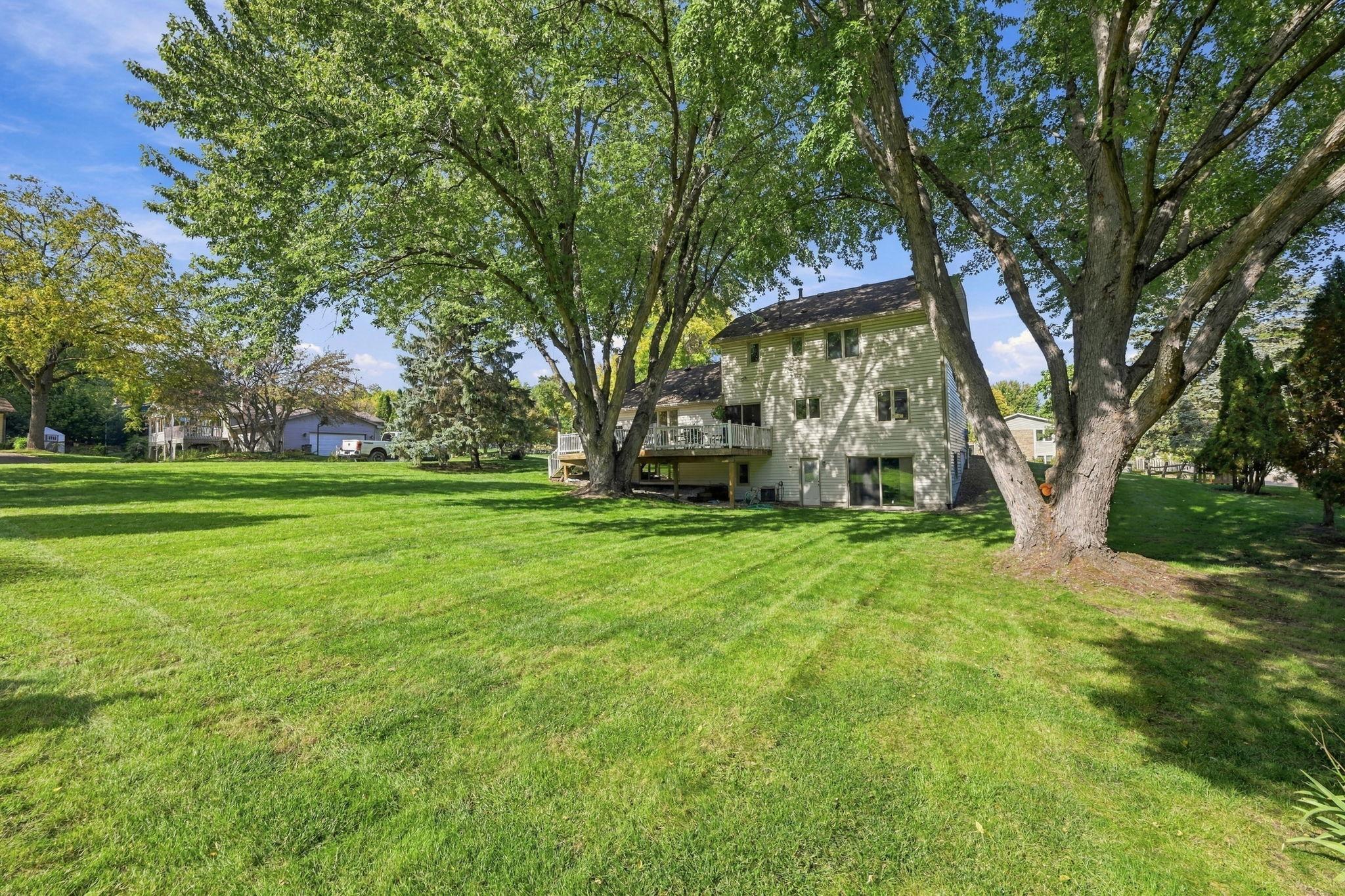 View of Residential at 18731 Maple Leaf Drive, Eden Prairie MN 55346, Eden Prairie (27 of 30) - Mike Wilen | Minnesota Team Real Estate