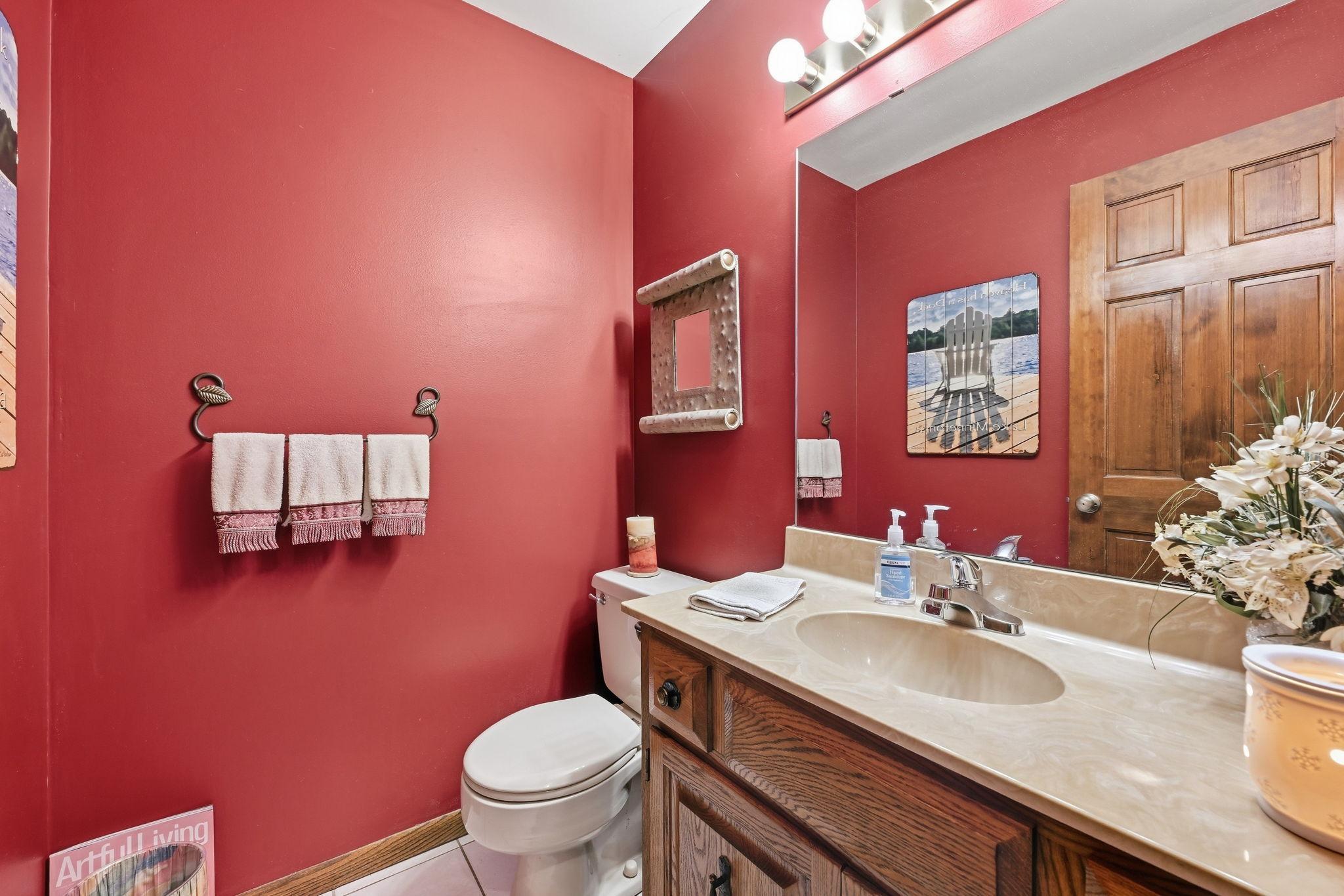 View of Residential at 18731 Maple Leaf Drive, Eden Prairie MN 55346, Eden Prairie (22 of 30) - Mike Wilen | Minnesota Team Real Estate