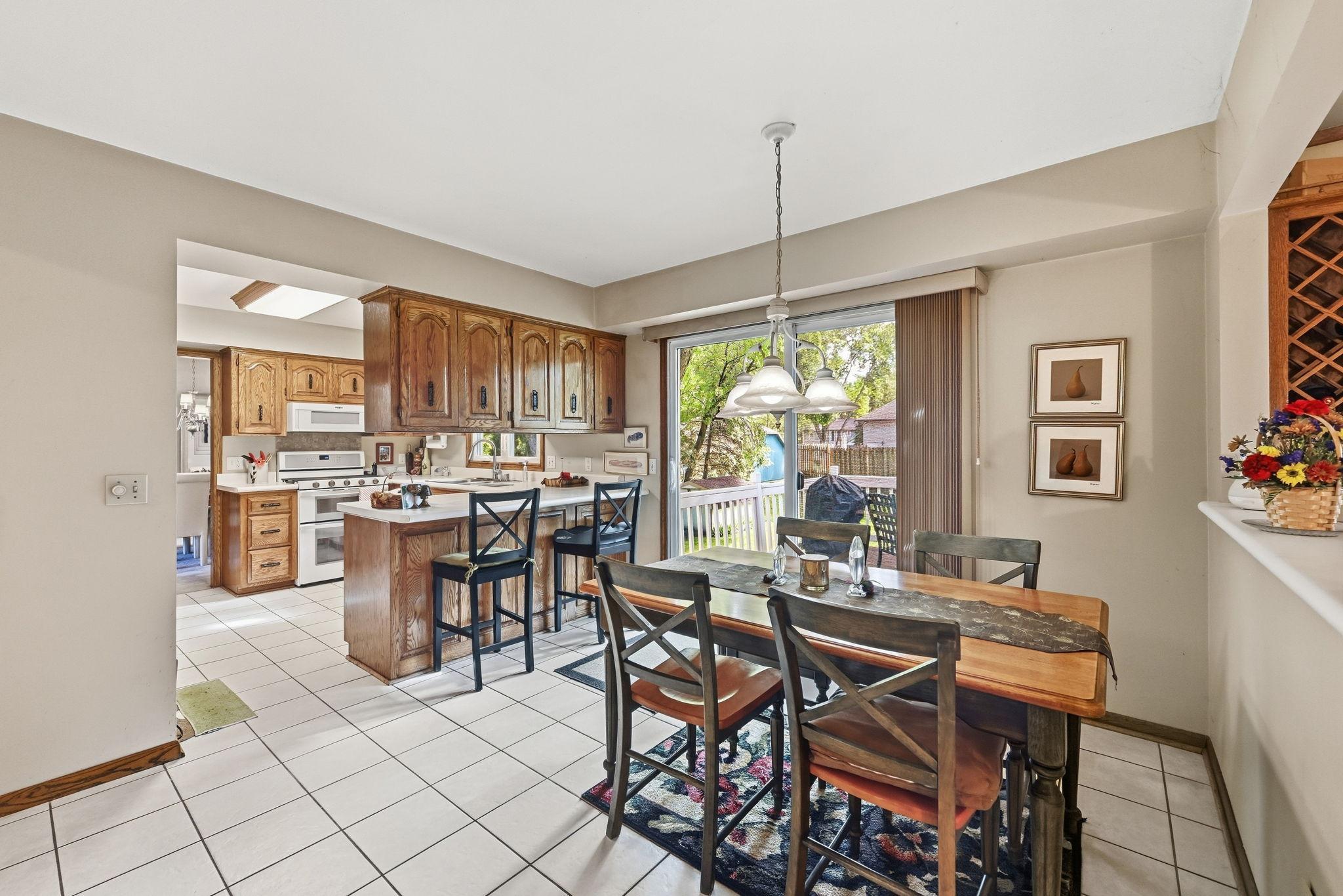 View of Residential at 18731 Maple Leaf Drive, Eden Prairie MN 55346, Eden Prairie (14 of 30) - Mike Wilen | Minnesota Team Real Estate