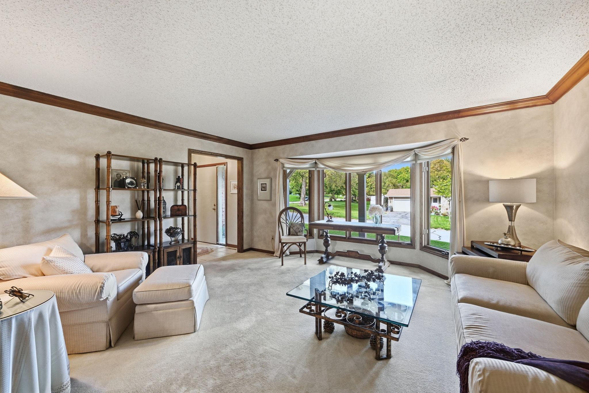 View of Residential at 18731 Maple Leaf Drive, Eden Prairie MN 55346, Eden Prairie (7 of 30) - Mike Wilen | Minnesota Team Real Estate