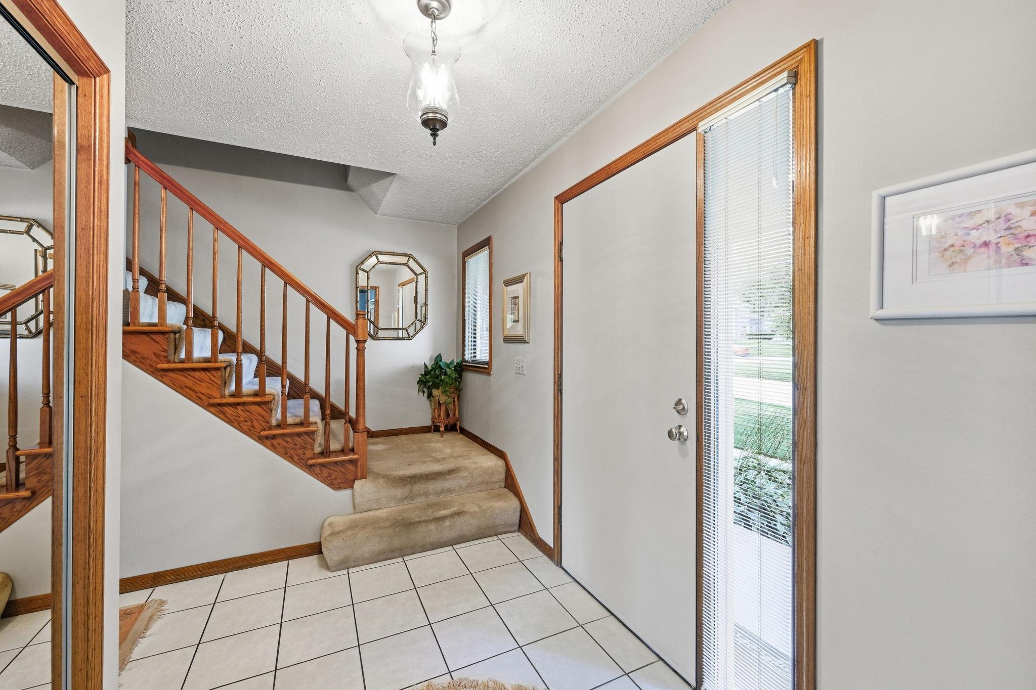 View of Residential at 18731 Maple Leaf Drive, Eden Prairie MN 55346, Eden Prairie (5 of 30) - Mike Wilen | Minnesota Team Real Estate
