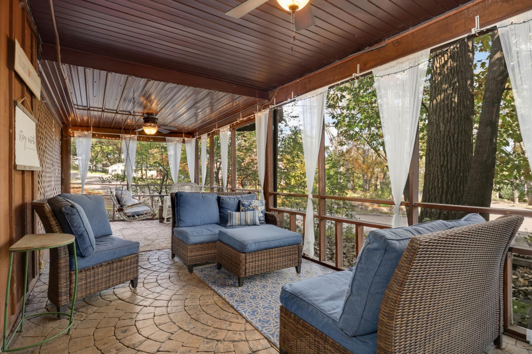 View of Residential at 10294 Oak Shore Drive, Lakeville MN 55044, Lakeville (11 of 52) - Mike Wilen | Minnesota Team Real Estate