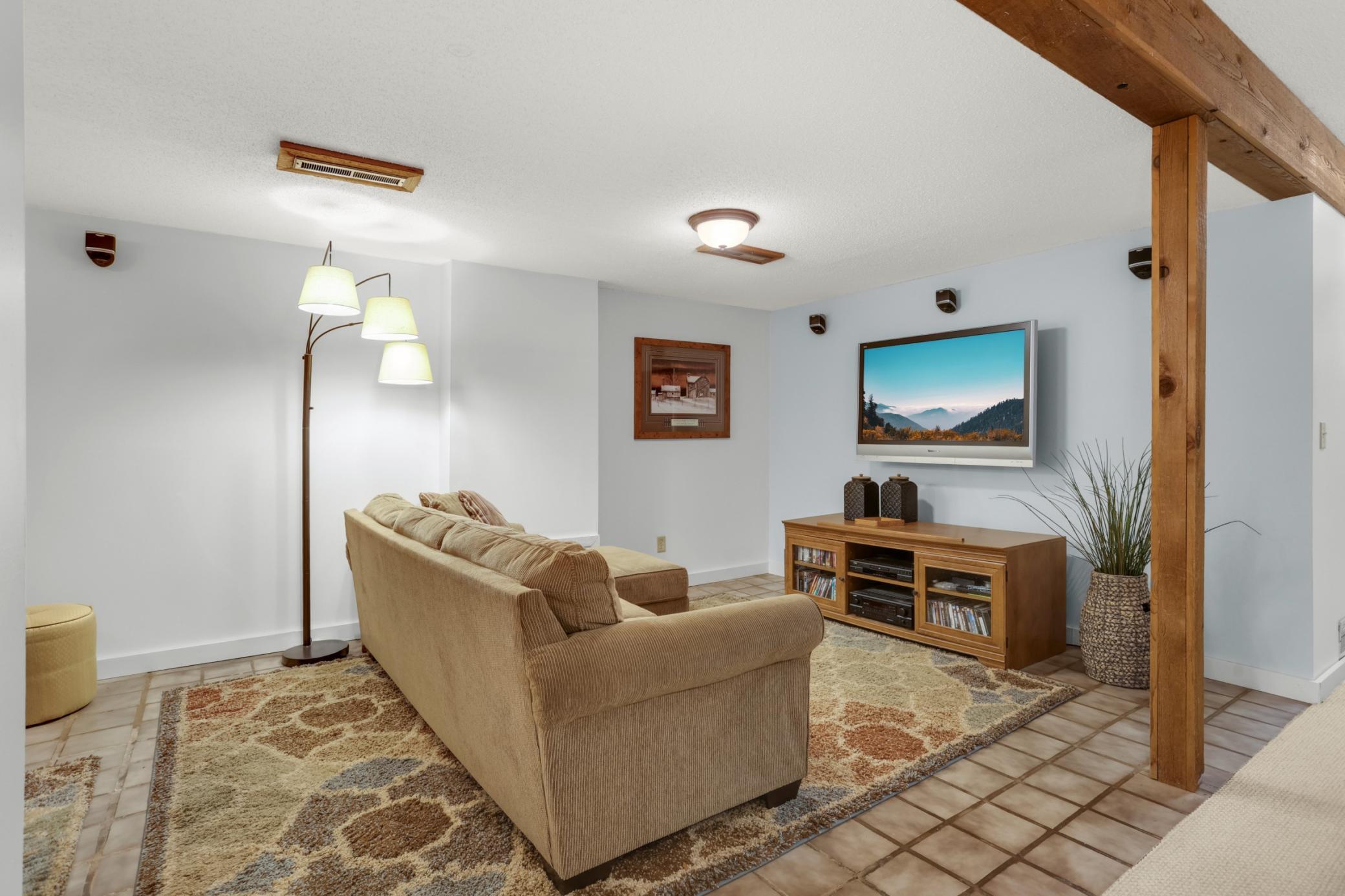 View of Residential at 10294 Oak Shore Drive, Lakeville MN 55044, Lakeville (29 of 52) - Mike Wilen | Minnesota Team Real Estate