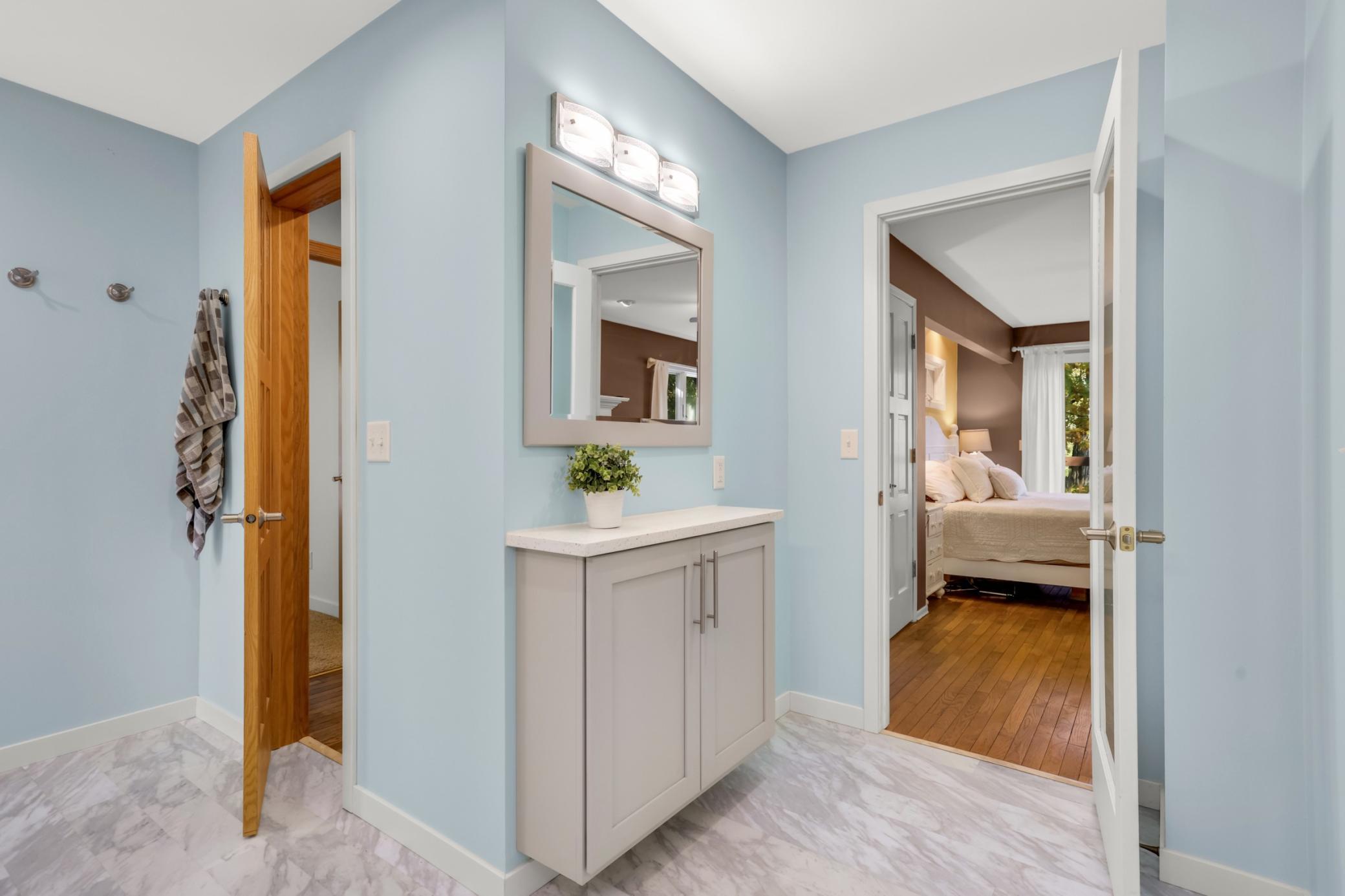 View of Residential at 10294 Oak Shore Drive, Lakeville MN 55044, Lakeville (24 of 52) - Mike Wilen | Minnesota Team Real Estate