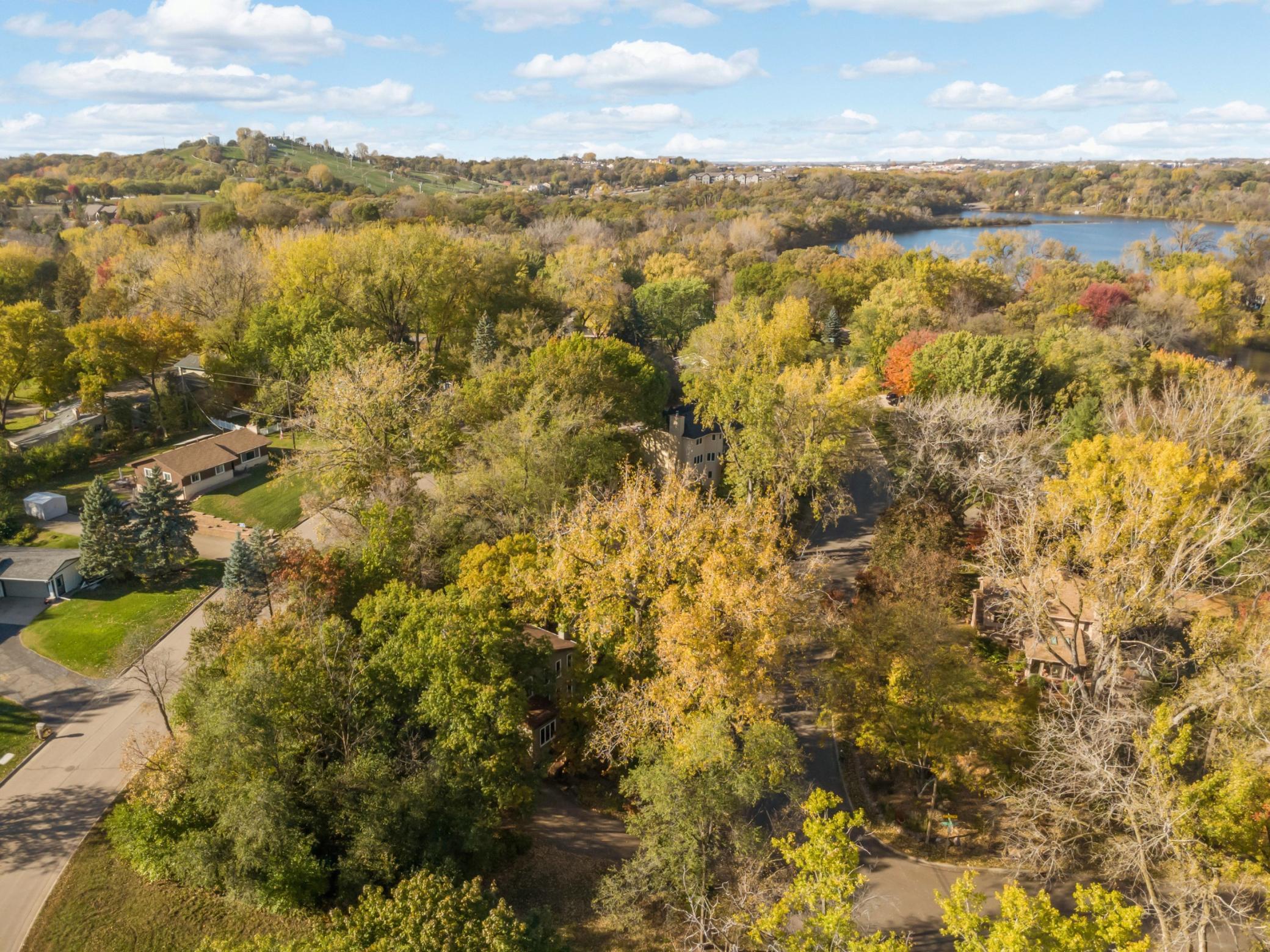 View of Residential at 10294 Oak Shore Drive, Lakeville MN 55044, Lakeville (48 of 52) - Mike Wilen | Minnesota Team Real Estate