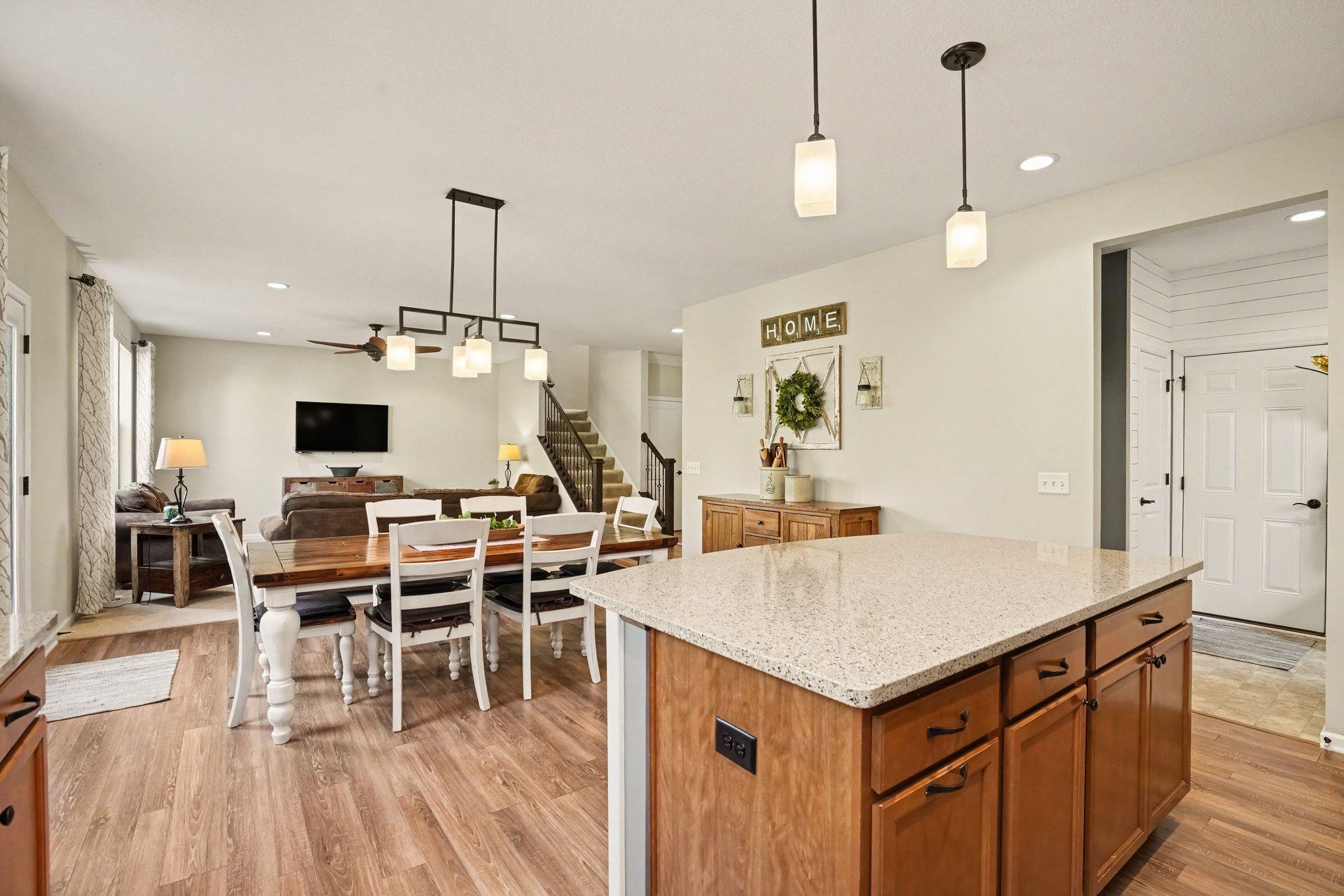 View of Residential at 7933 205th Street, Lakeville MN 55044, Lakeville (10 of 40) - Mike Wilen | Minnesota Team Real Estate