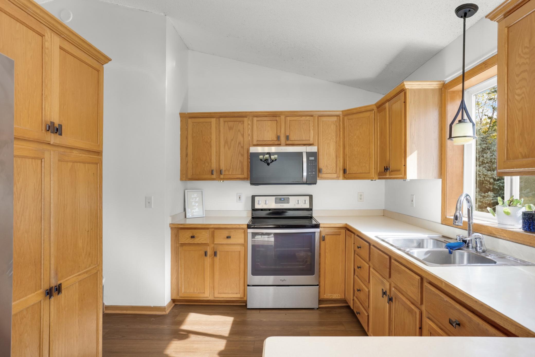 View of Residential at 7313 97th Street, Cottage Grove MN 55016, Cottage Grove (17 of 47) - Mike Wilen | Minnesota Team Real Estate