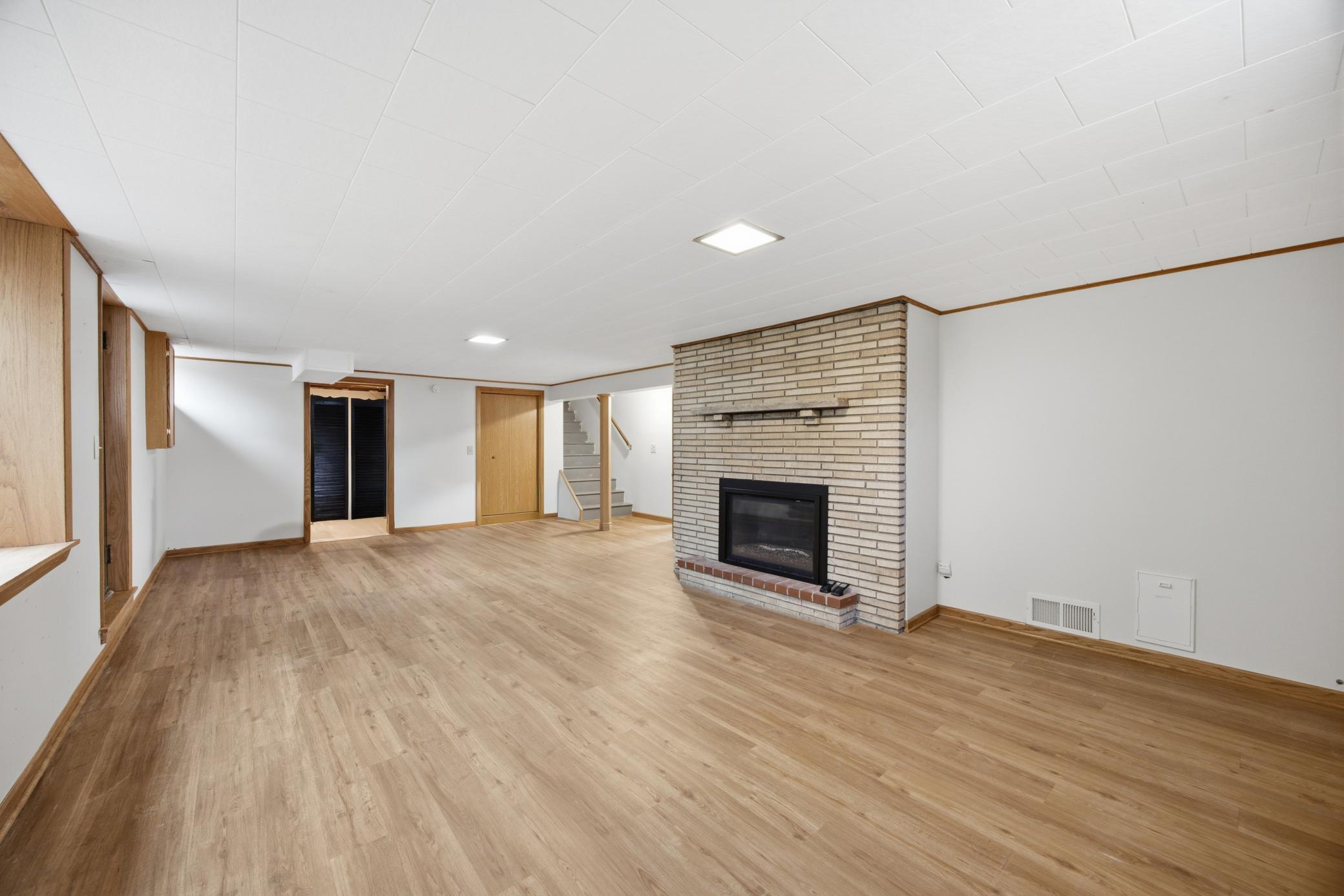 View of Residential at 11510 3rd Avenue, Plymouth MN 55441, Plymouth (23 of 35) - Mike Wilen | Minnesota Team Real Estate