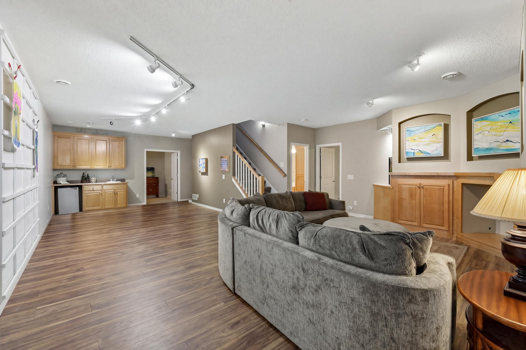 View of Residential at 18920 Dorenkemper Place, Eden Prairie MN 55347, Eden Prairie (55 of 73) - Mike Wilen | Minnesota Team Real Estate