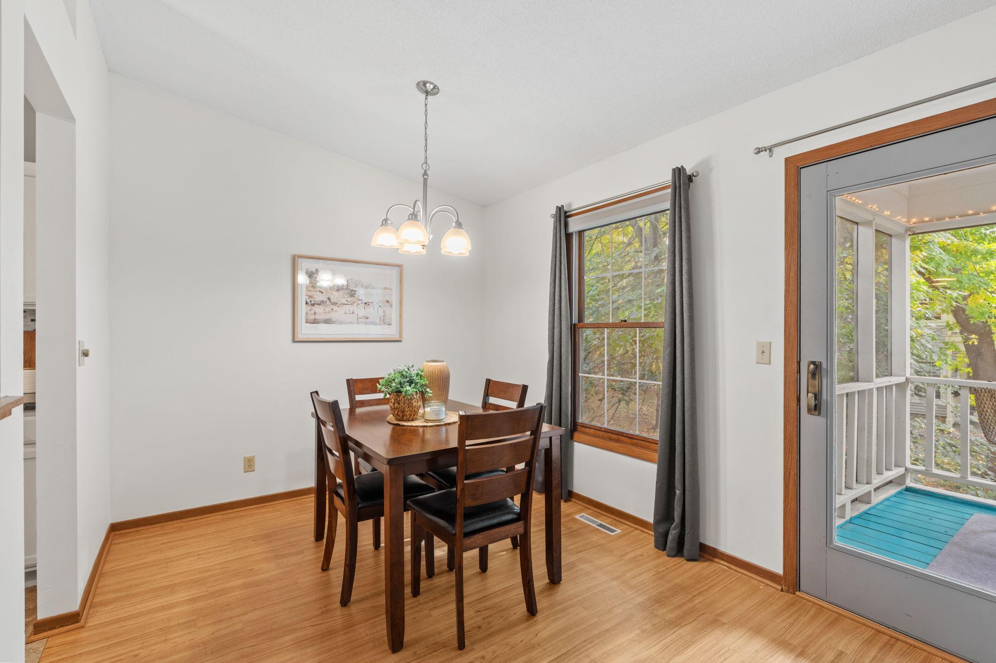 View of Residential at 10932 Quebec Avenue, Bloomington MN 55438, Bloomington (20 of 42) - Mike Wilen | Minnesota Team Real Estate
