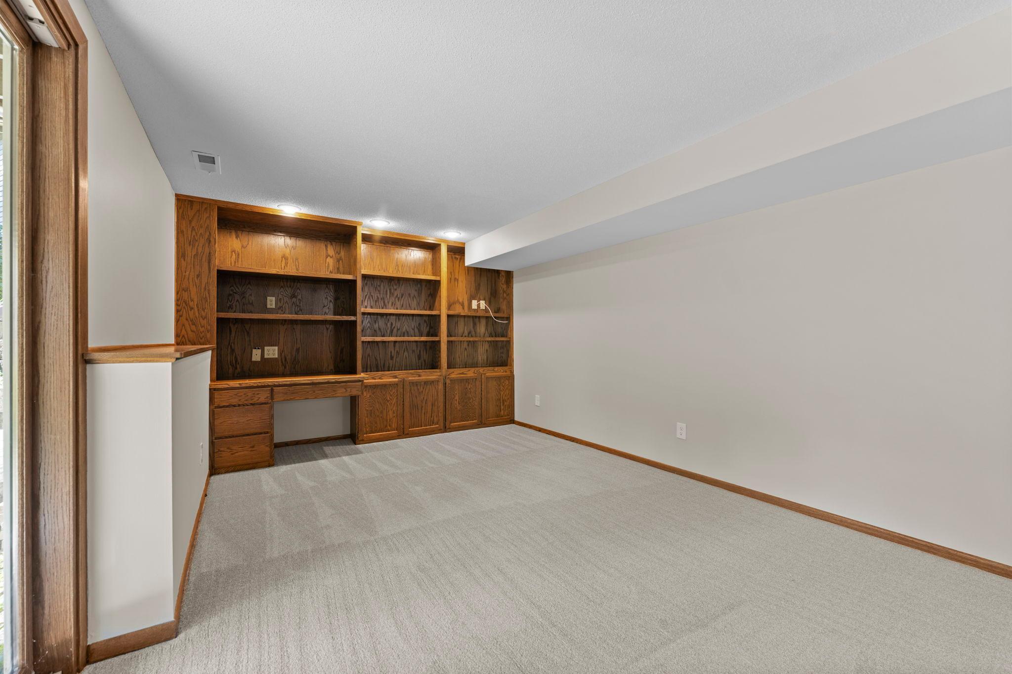 View of Residential at 12575 Fescue Court, Eden Prairie MN 55347, Eden Prairie (55 of 80) - Mike Wilen | Minnesota Team Real Estate