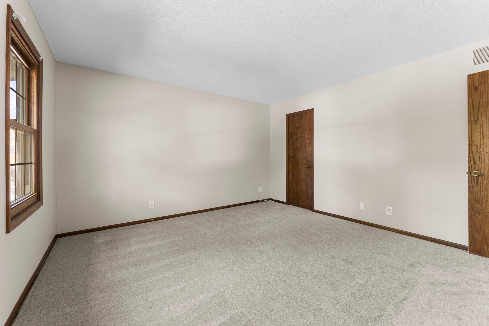 View of Residential at 12575 Fescue Court, Eden Prairie MN 55347, Eden Prairie (30 of 80) - Mike Wilen | Minnesota Team Real Estate