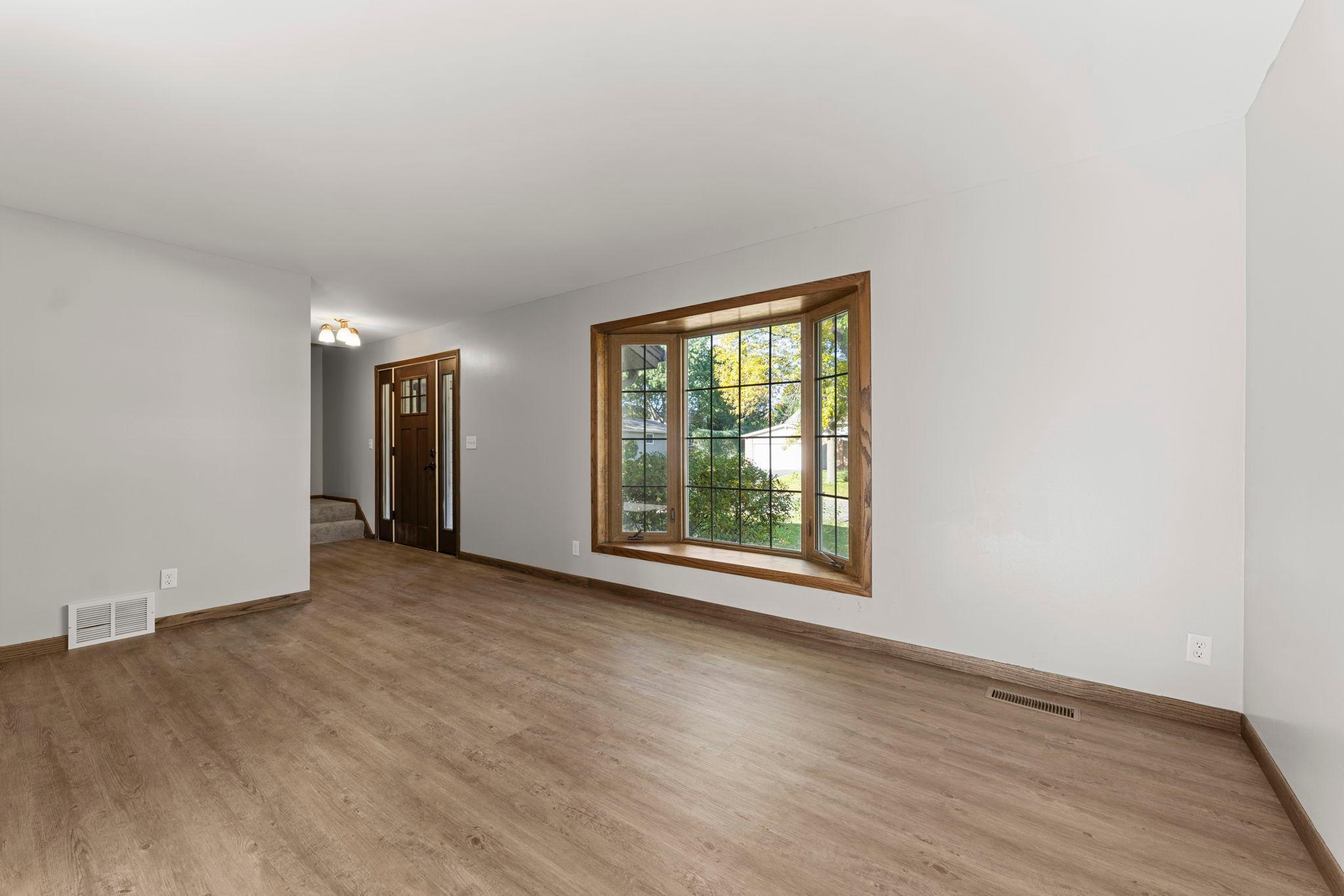 View of Residential at 12575 Fescue Court, Eden Prairie MN 55347, Eden Prairie (12 of 80) - Mike Wilen | Minnesota Team Real Estate