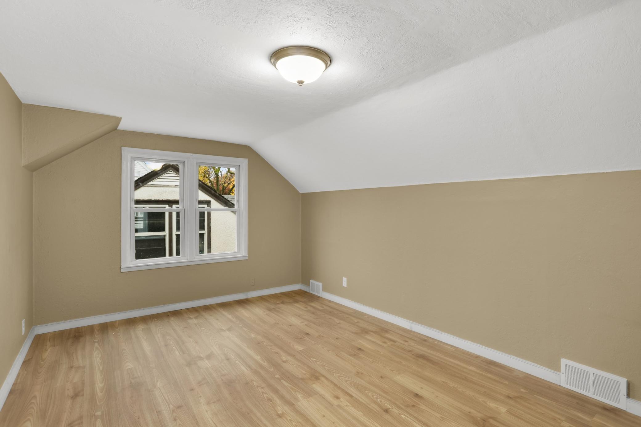 View of Residential at 966 Hawthorne Avenue, Saint Paul MN 55106, Saint Paul (24 of 42) - Mike Wilen | Minnesota Team Real Estate