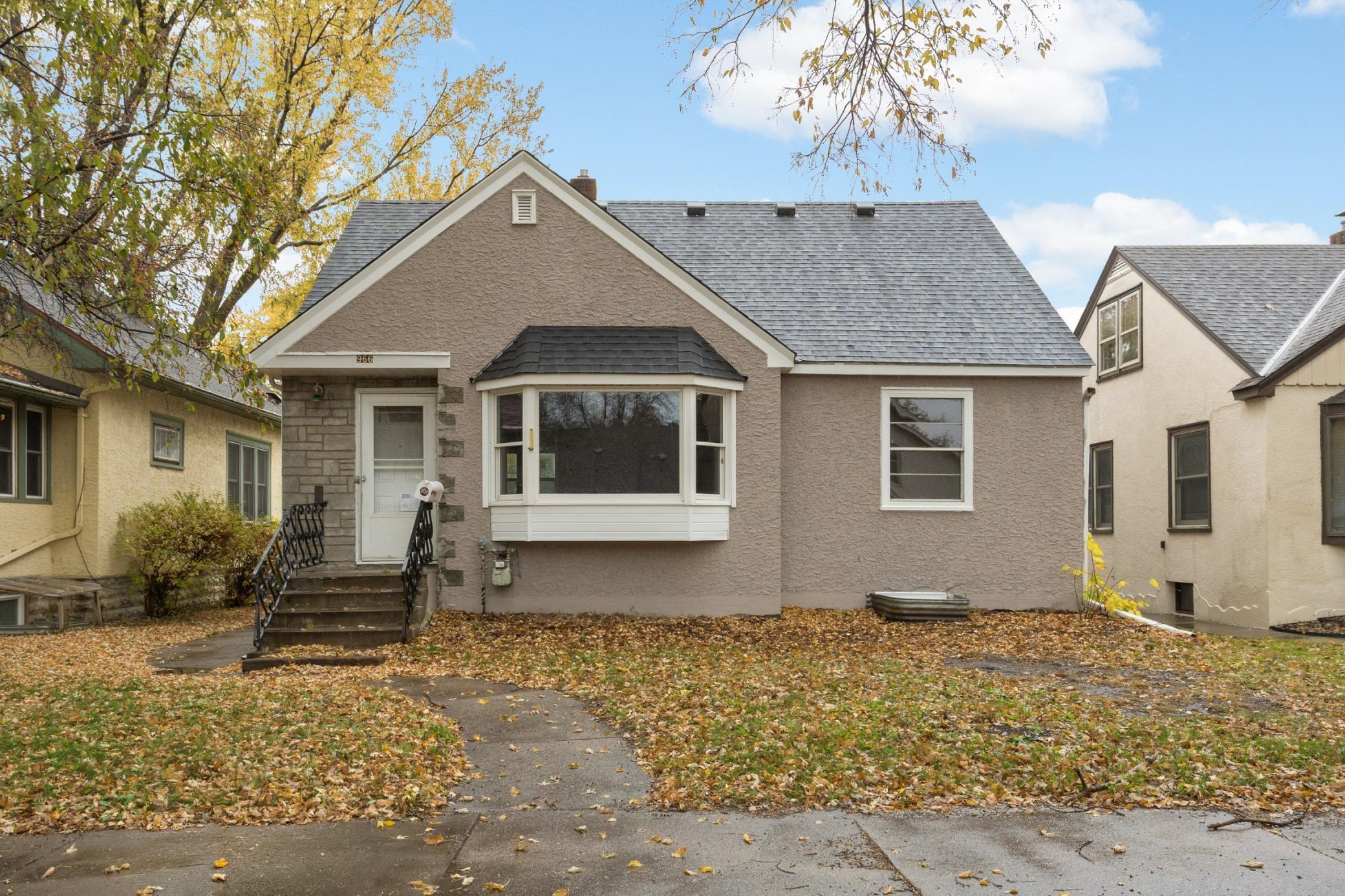 View of Single Family at 966 Hawthorne Avenue, Saint Paul - Mike Wilen | Minnesota Team Real Estate