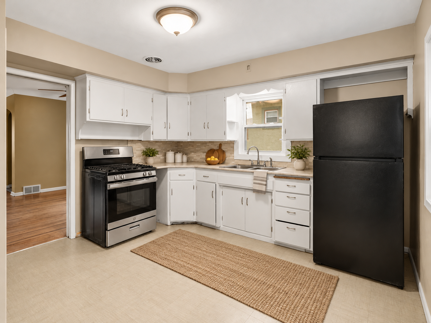 View of Residential at 966 Hawthorne Avenue, Saint Paul MN 55106, Saint Paul (9 of 42) - Mike Wilen | Minnesota Team Real Estate