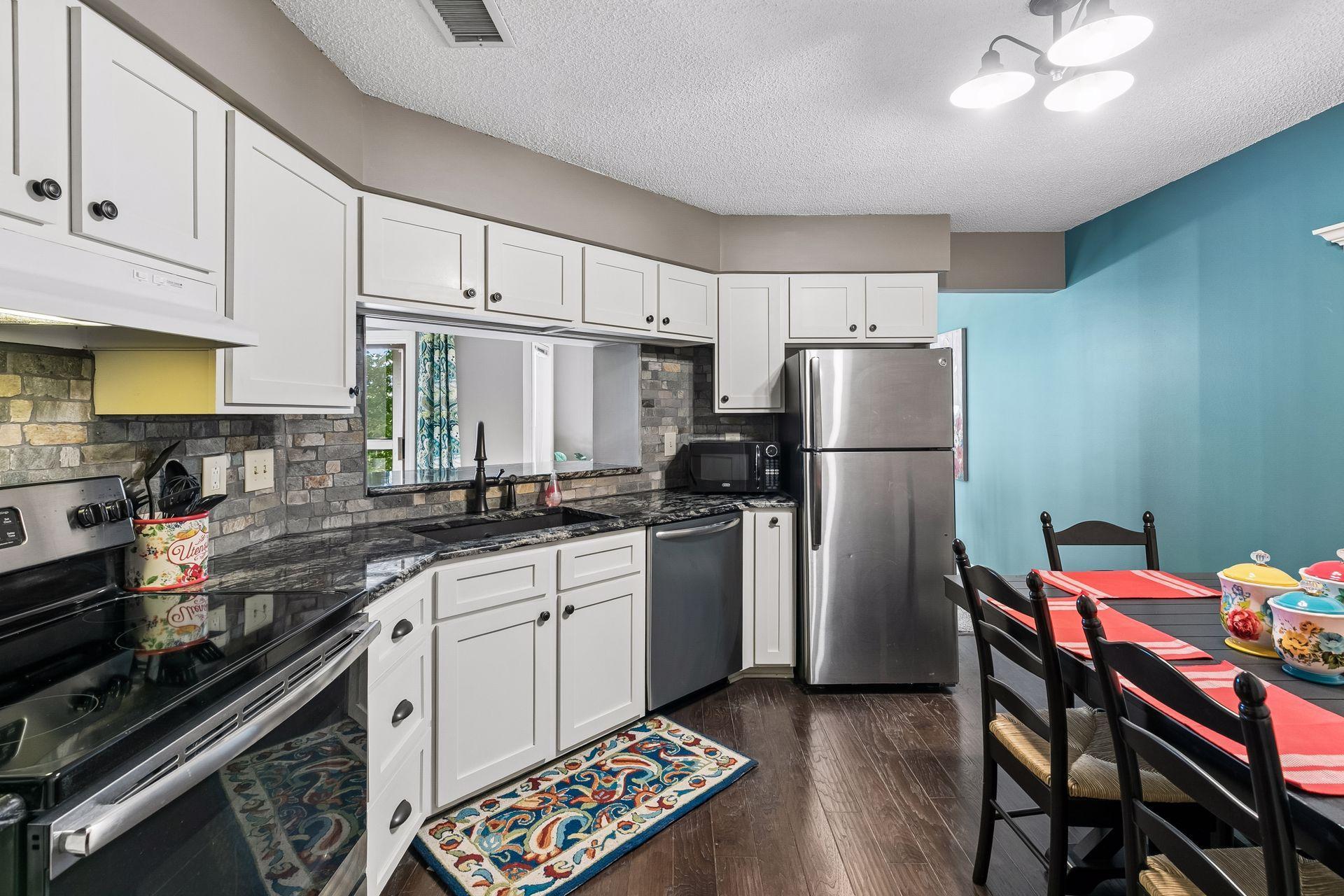 View of Residential at 3801 98th Street #208, Bloomington MN 55431, Bloomington (20 of 52) - Mike Wilen | Minnesota Team Real Estate