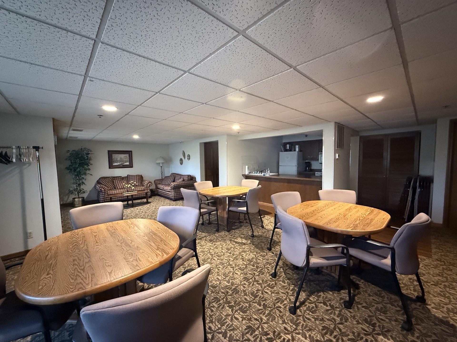 View of Residential at 3801 98th Street #208, Bloomington MN 55431, Bloomington (48 of 52) - Mike Wilen | Minnesota Team Real Estate