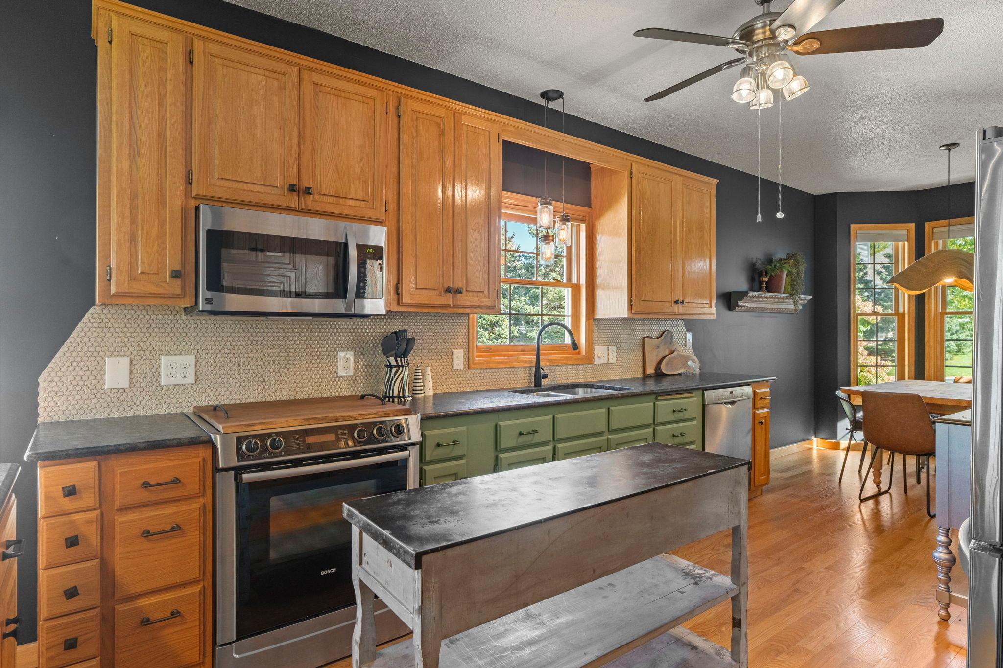View of Residential at 16345 Crystal Hills Circle, Lakeville MN 55044, Lakeville (17 of 78) - Mike Wilen | Minnesota Team Real Estate