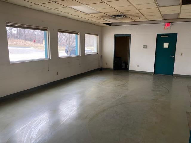 View of Commercial Sale at 4264 Norex Drive, Chaska MN 55318, Chaska (6 of 12) - Mike Wilen | Minnesota Team Real Estate