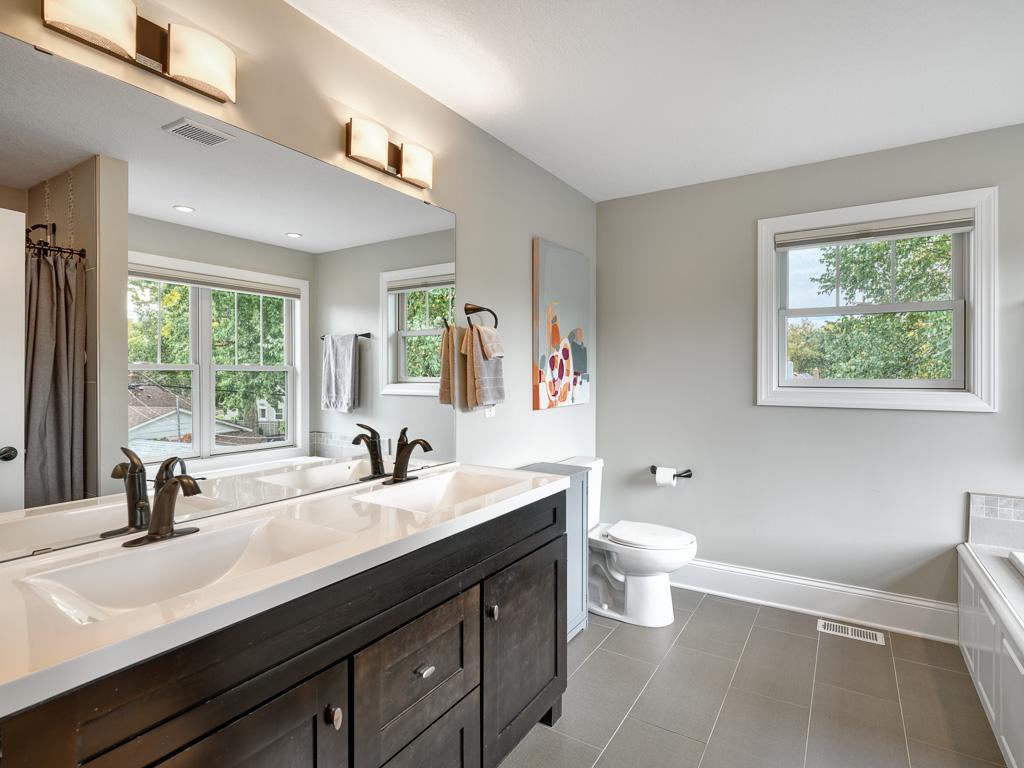 View of Residential at 1173 Saint Paul Avenue, Saint Paul MN 55116, Saint Paul (15 of 38) - Mike Wilen | Minnesota Team Real Estate