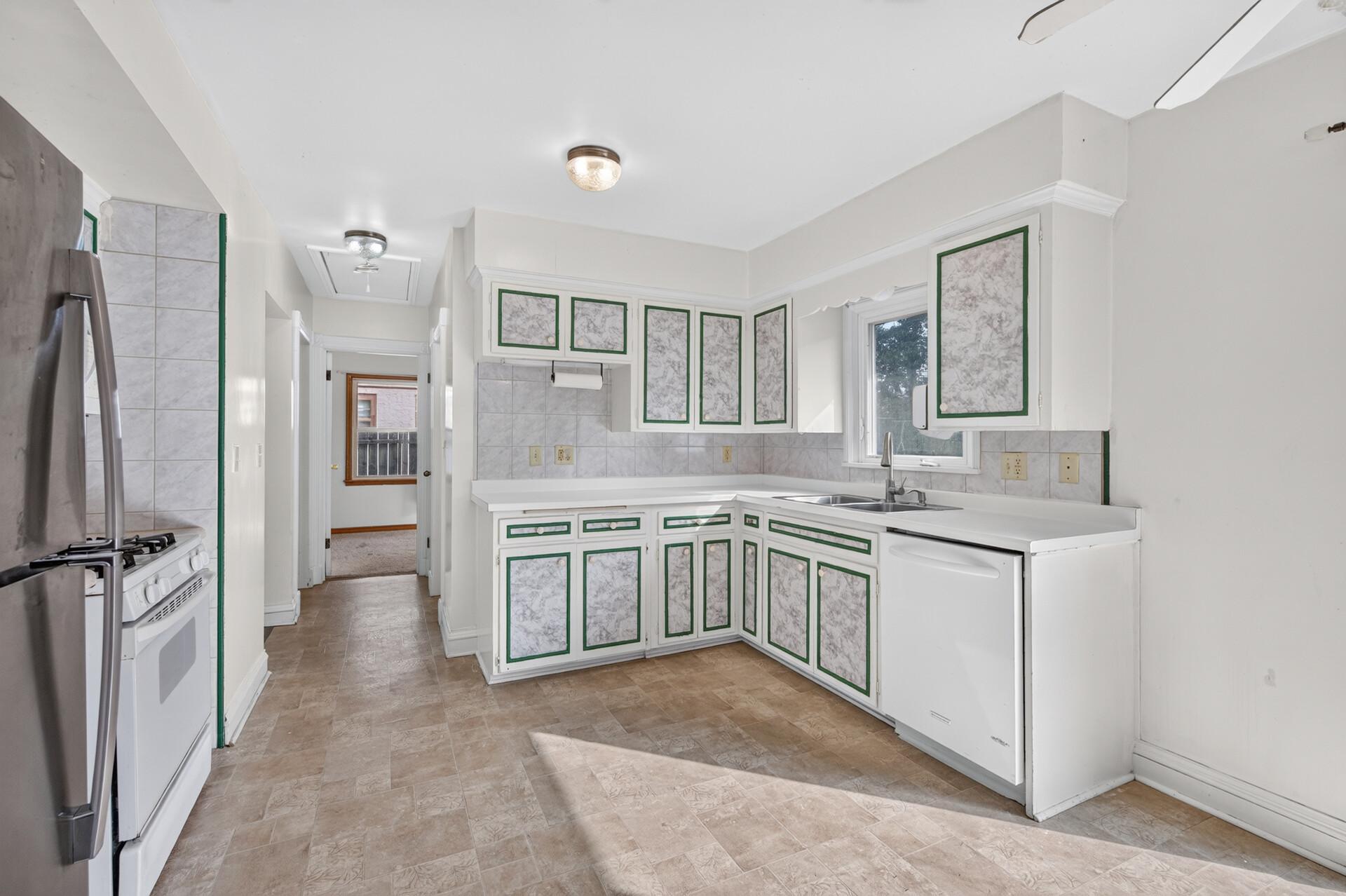 View of Residential at 790 Nevada Avenue, Saint Paul MN 55106, Saint Paul (17 of 44) - Mike Wilen | Minnesota Team Real Estate