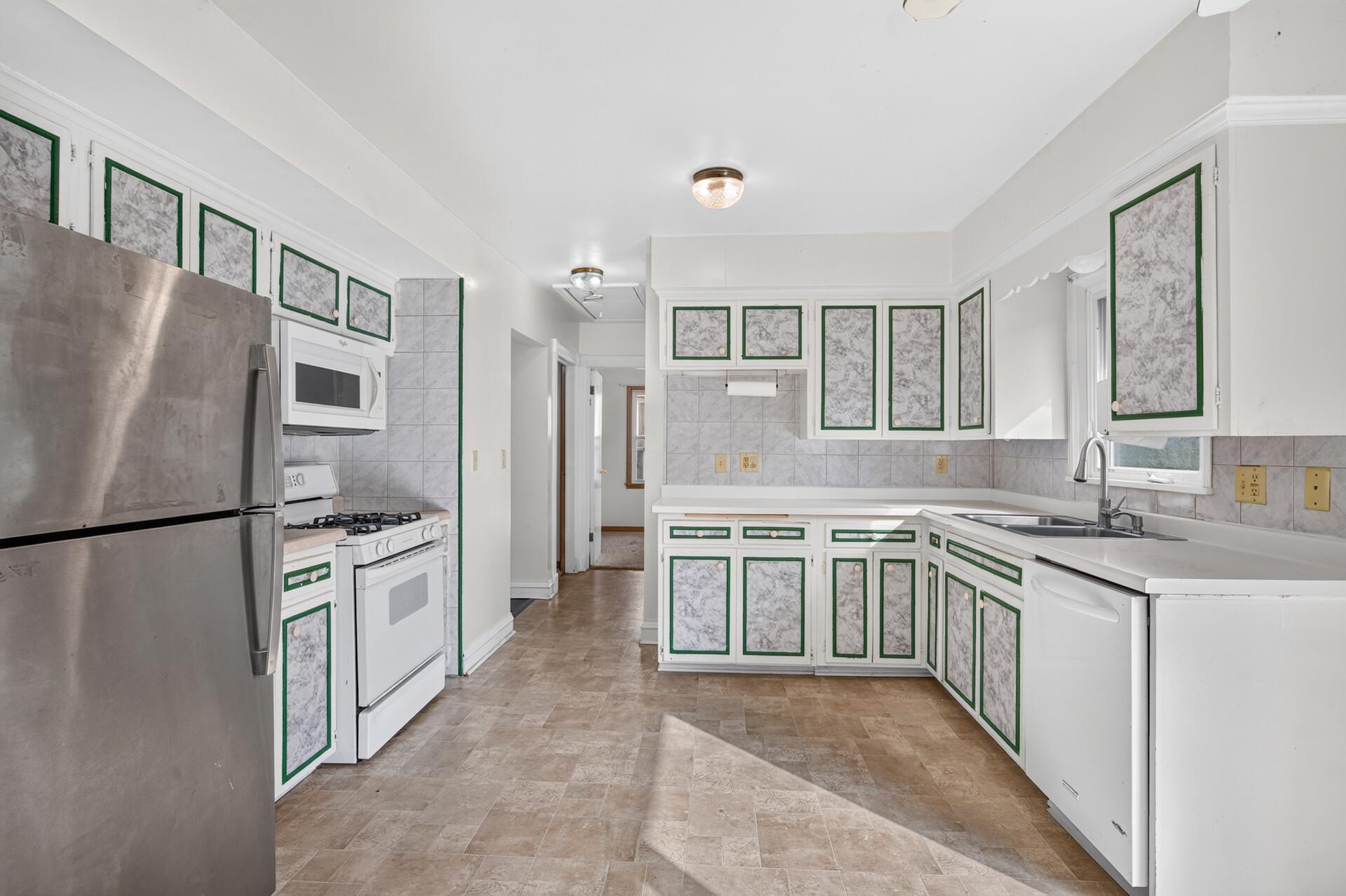 View of Residential at 790 Nevada Avenue, Saint Paul MN 55106, Saint Paul (16 of 44) - Mike Wilen | Minnesota Team Real Estate
