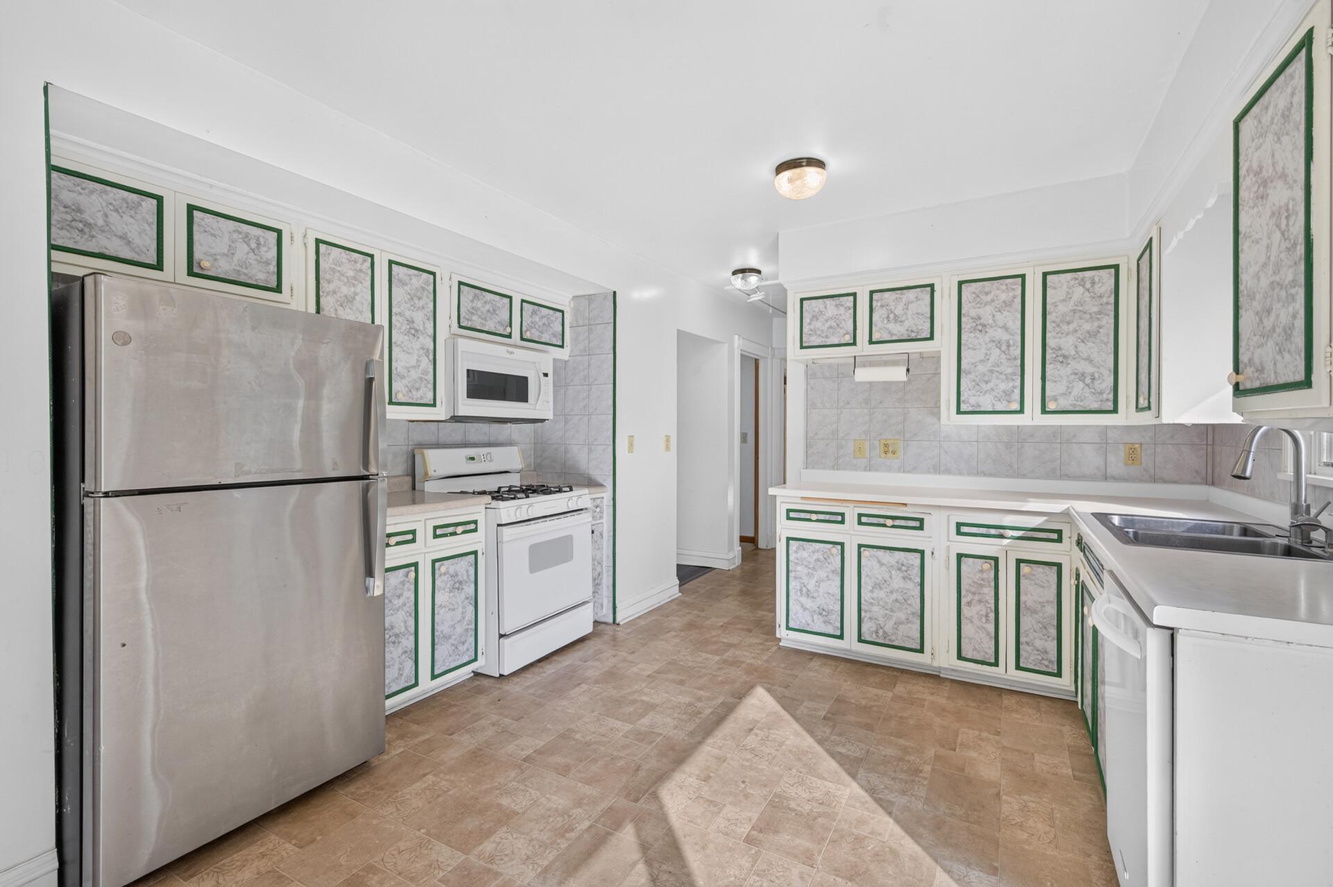 View of Residential at 790 Nevada Avenue, Saint Paul MN 55106, Saint Paul (15 of 44) - Mike Wilen | Minnesota Team Real Estate