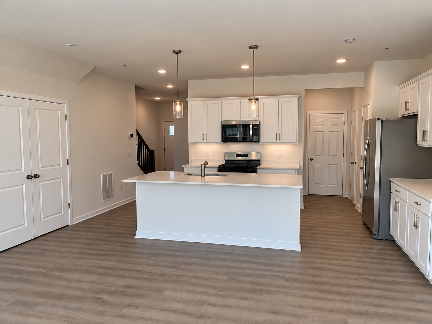View of Residential at 17978 Genoa Drive, Lakeville MN 55044, Lakeville (2 of 27) - Mike Wilen | Minnesota Team Real Estate