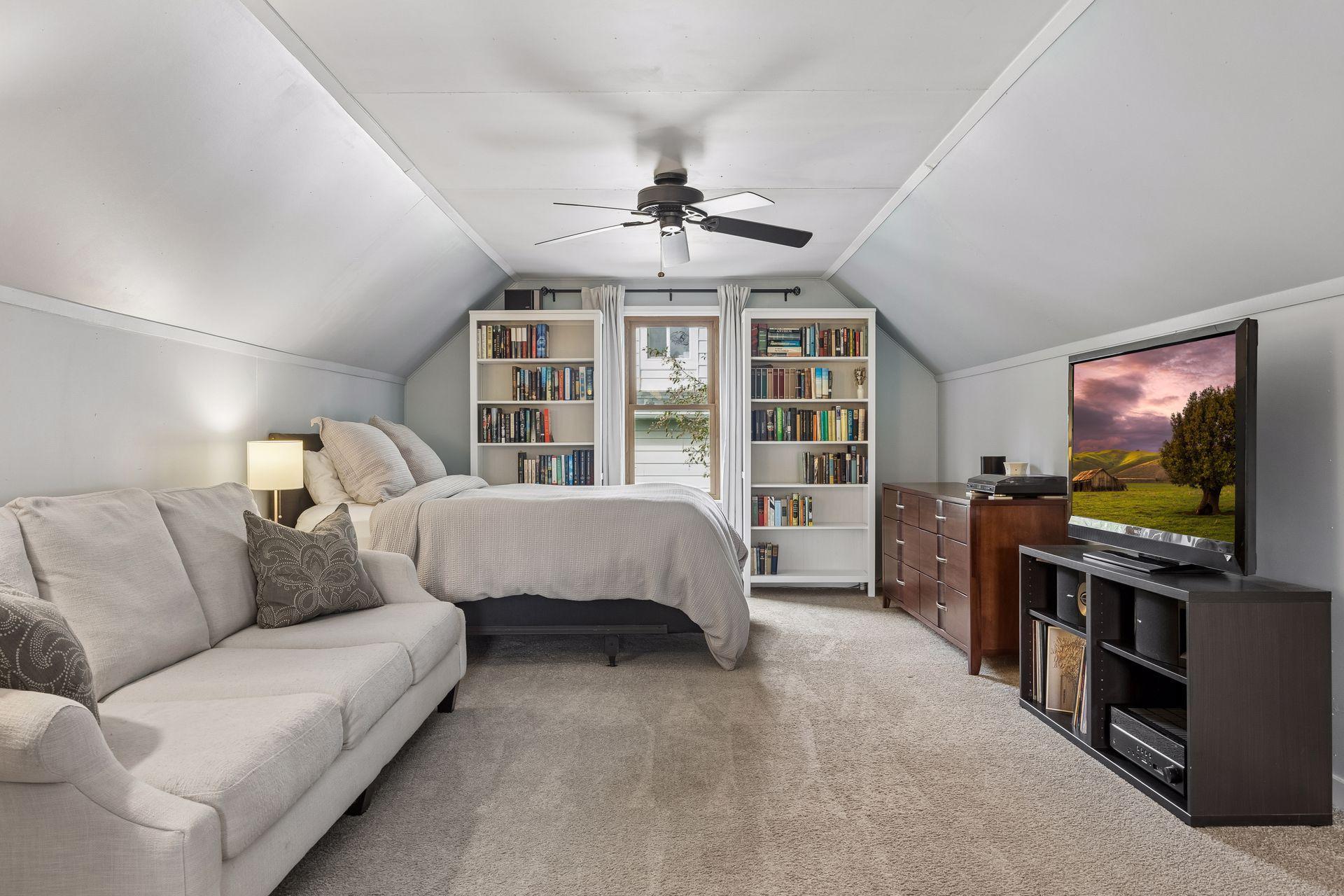 View of Residential at 3221 Ulysses Street, Minneapolis MN 55418, Minneapolis (10 of 26) - Mike Wilen | Minnesota Team Real Estate